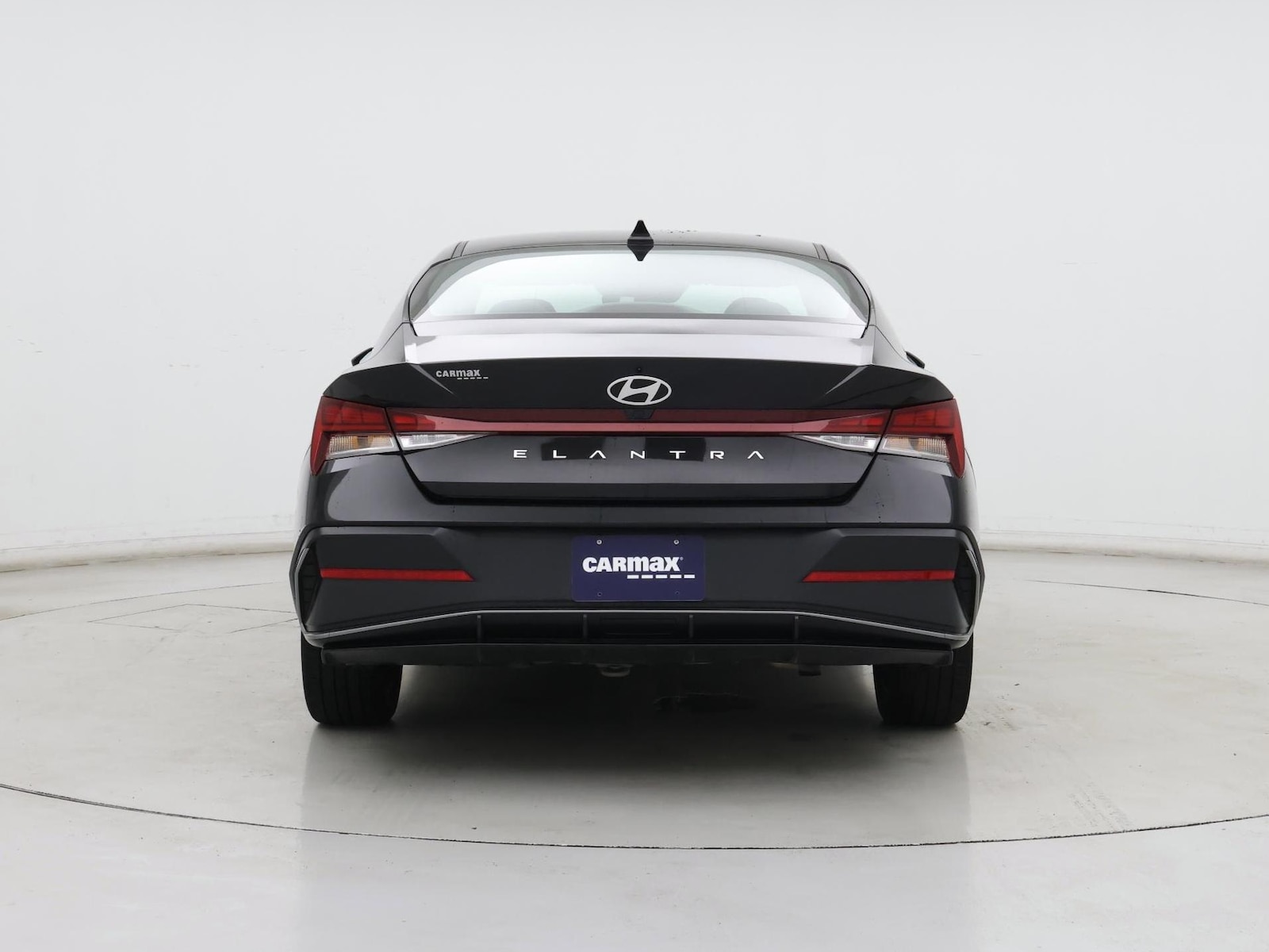 2025 Hyundai Elantra SEL - Photo 7