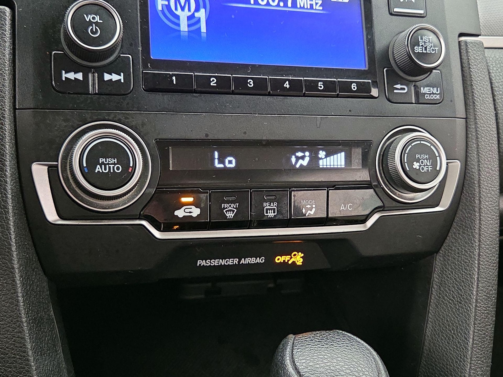 2016 Honda Civic LX - Photo 17