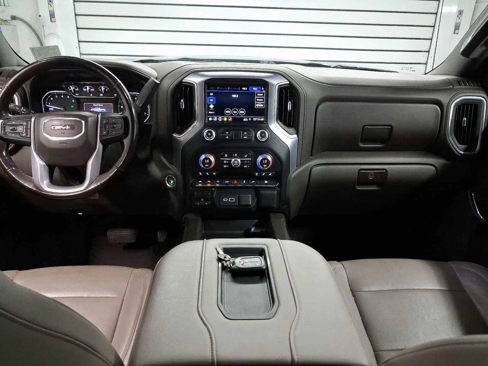 2019 GMC Sierra 1500 SLT - Photo 10