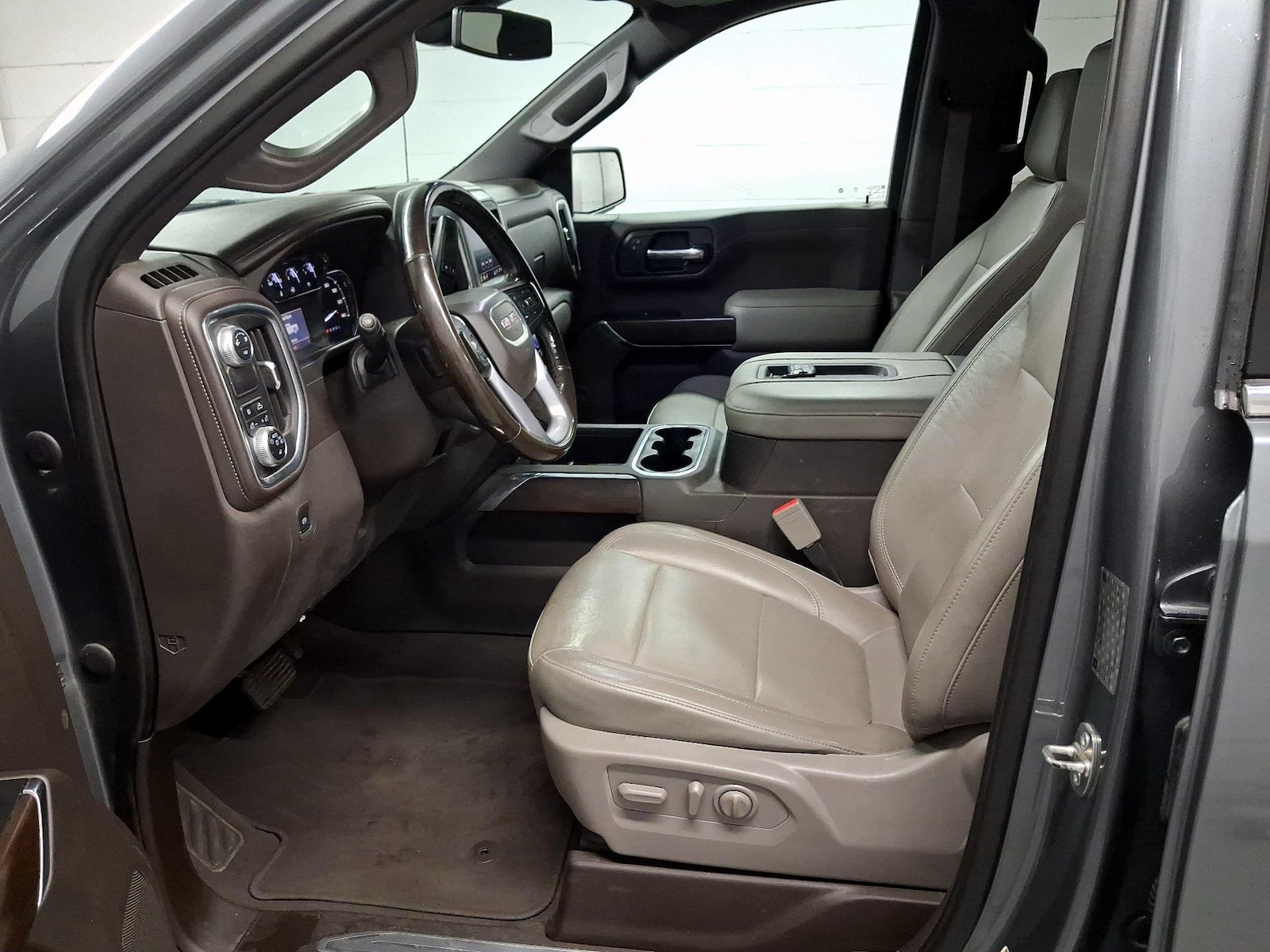2019 GMC Sierra 1500 SLT - Photo 12