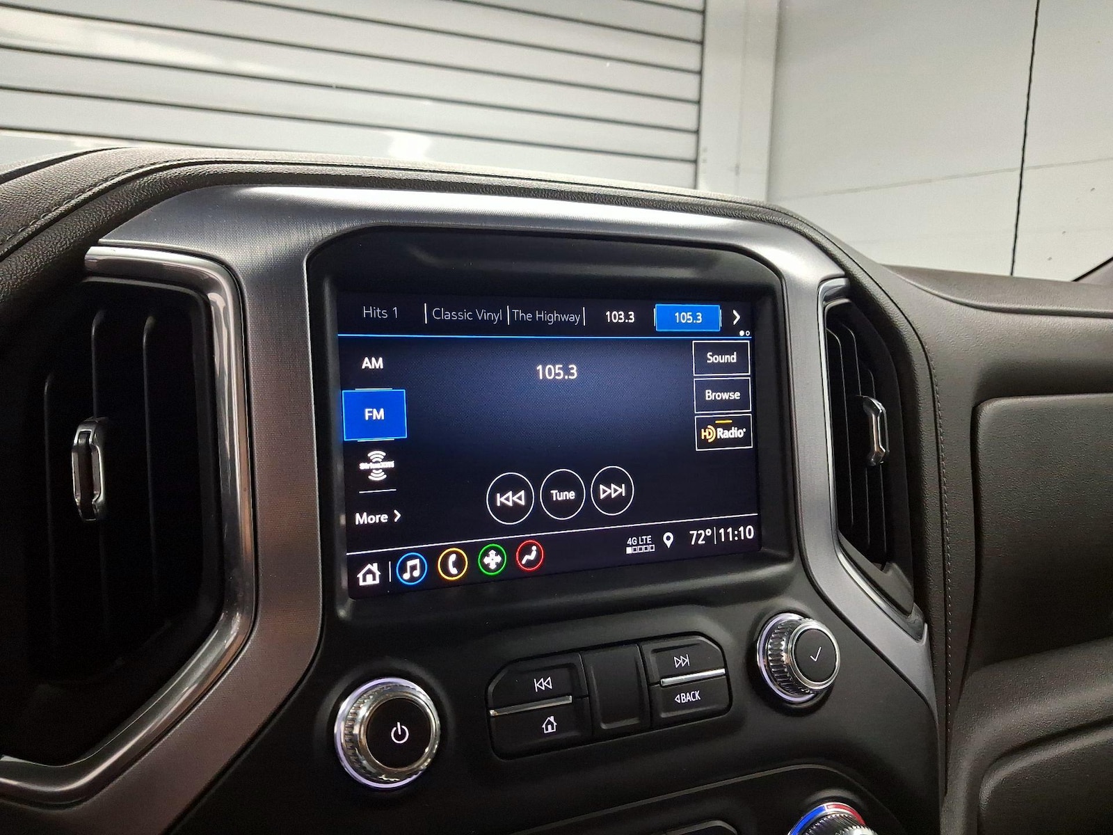 2019 GMC Sierra 1500 SLT - Photo 14