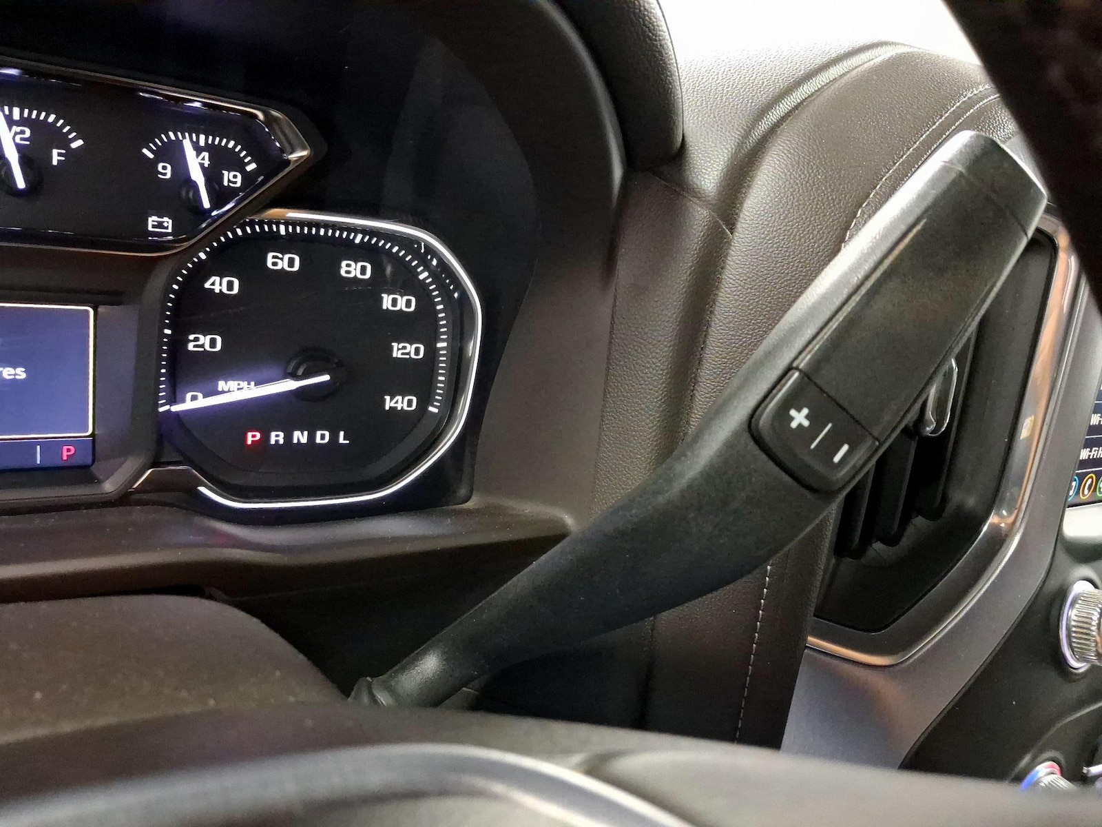 2019 GMC Sierra 1500 SLT - Photo 16