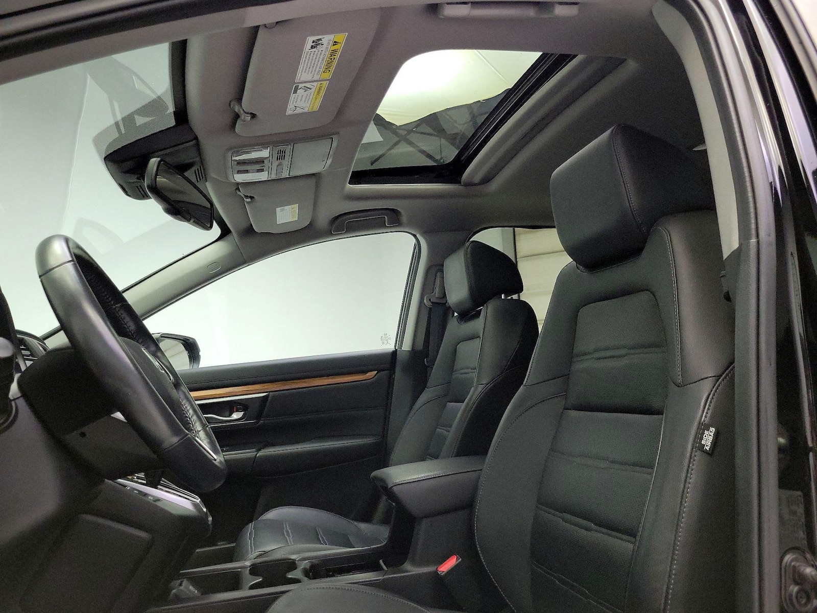 Sunroof(s) & Overhead Airbags