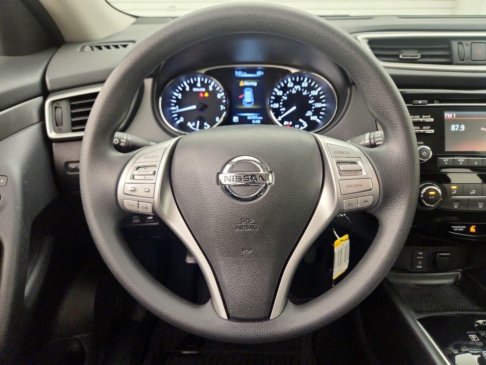 2015 Nissan Rogue S - Photo 11