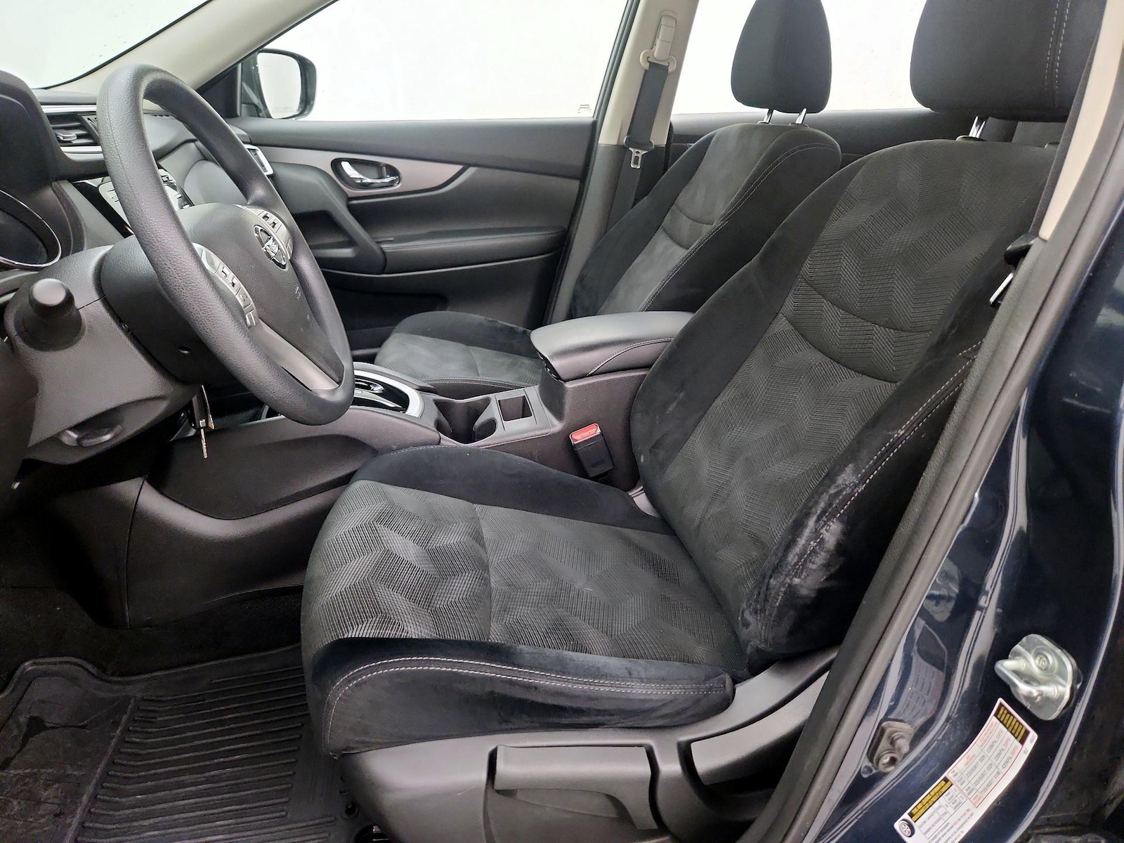 2015 Nissan Rogue S - Photo 12