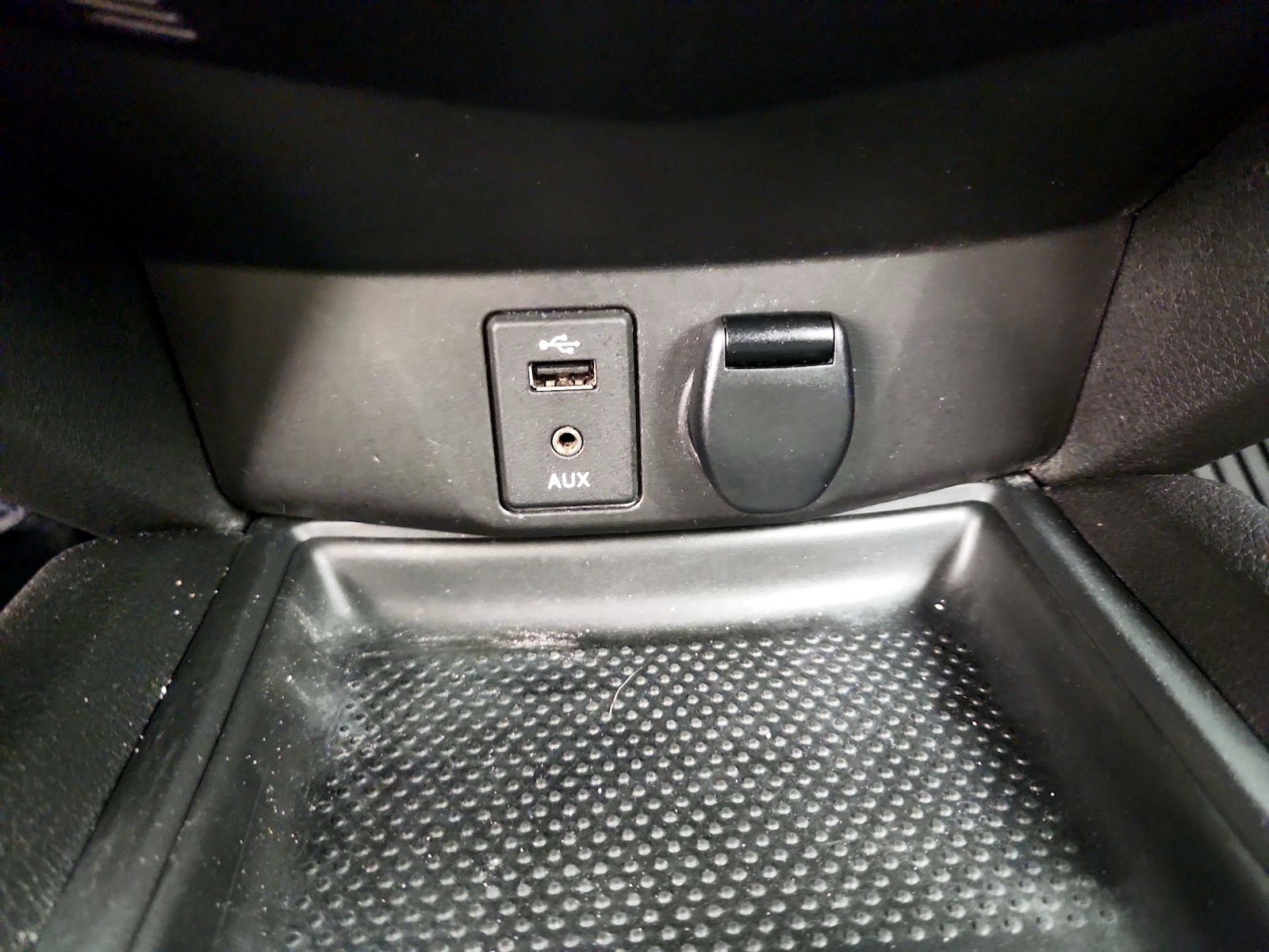 2015 Nissan Rogue S - Photo 19