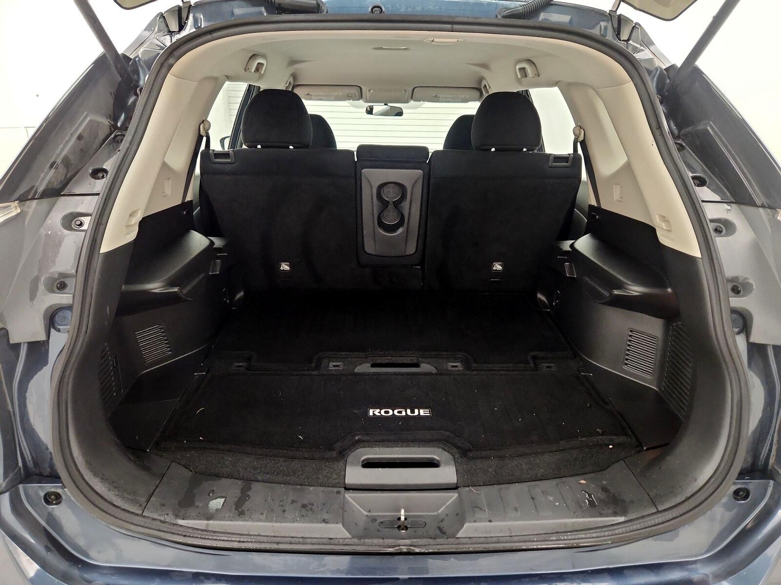 2015 Nissan Rogue S - Photo 22