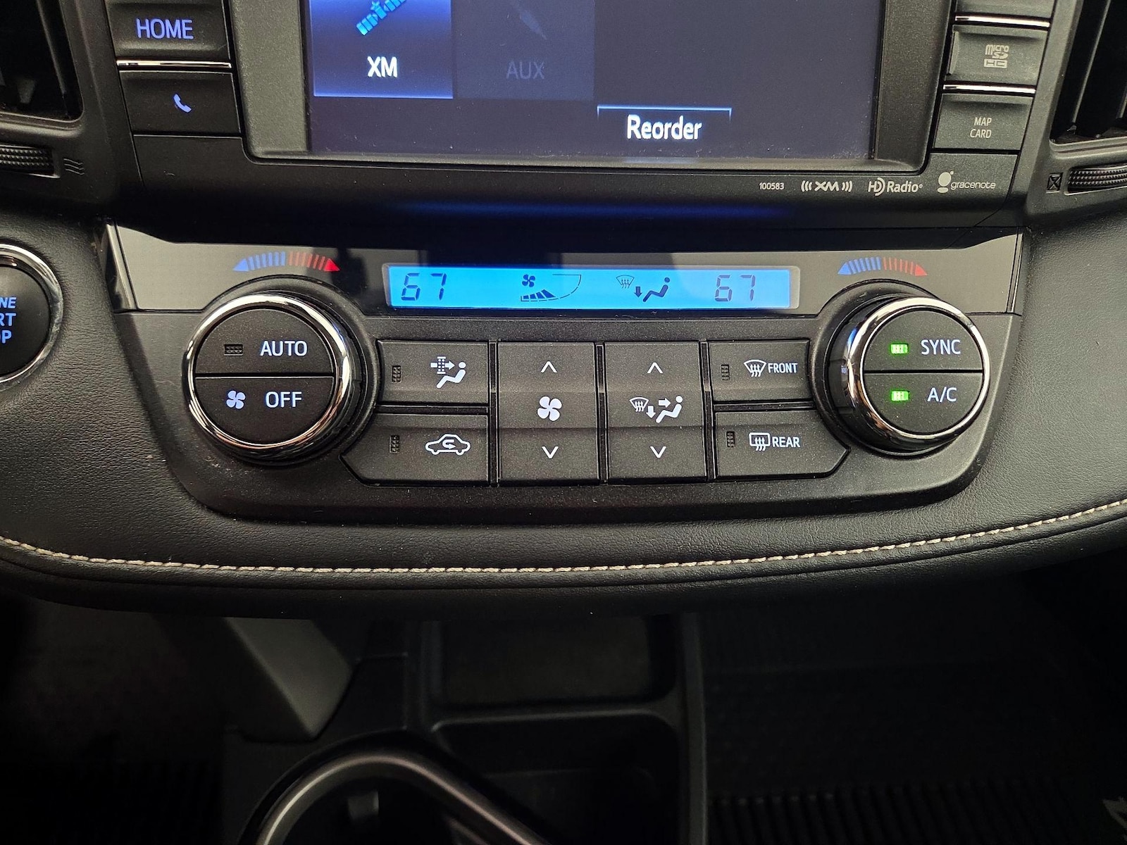 2017 Toyota RAV4 Limited - Photo 17