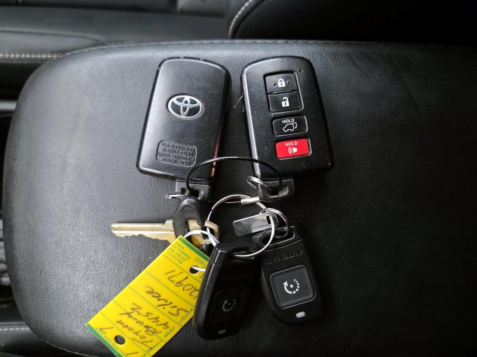 2017 Toyota RAV4 Limited - Photo 24