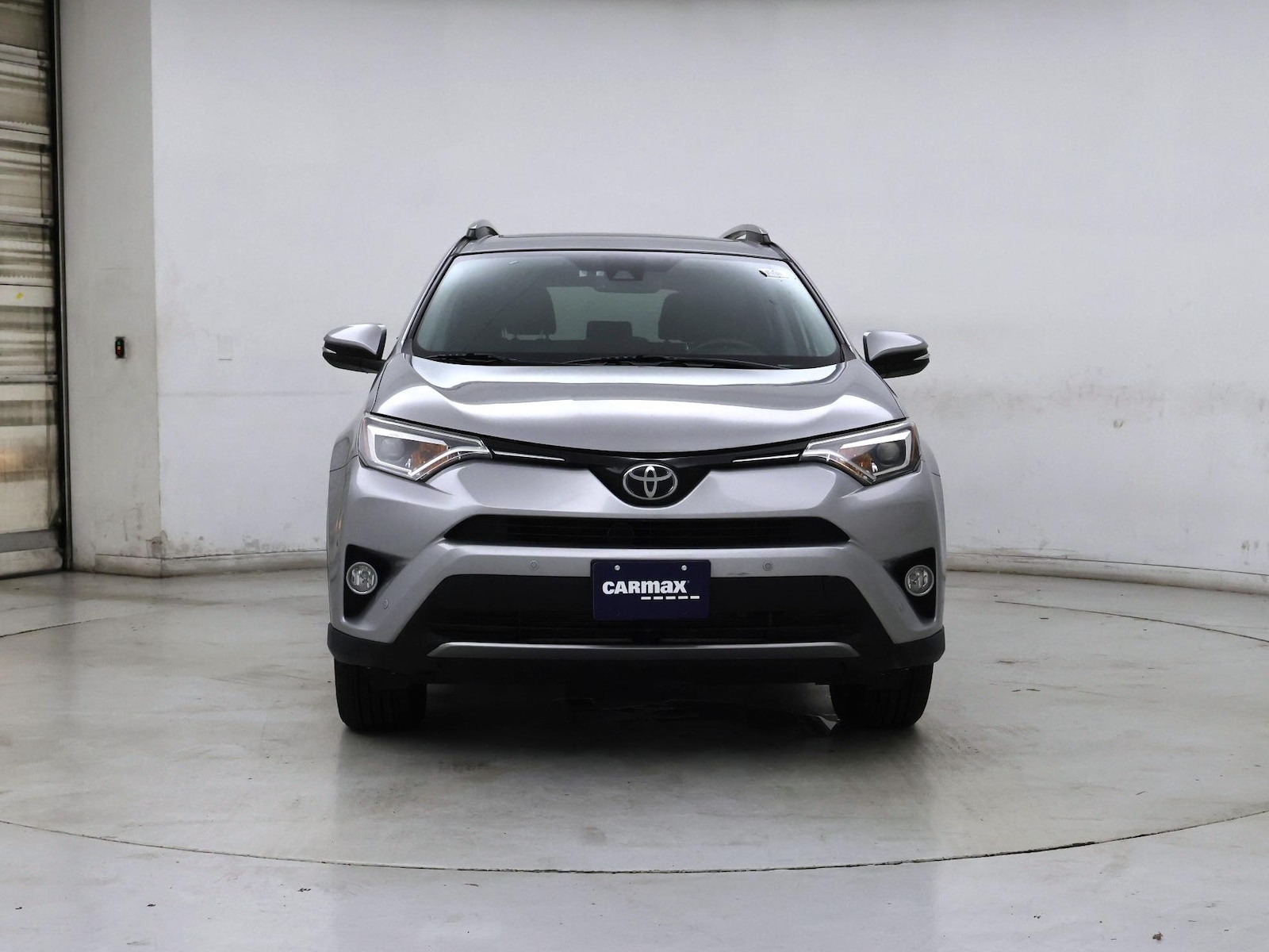 2017 Toyota RAV4 Limited - Photo 6