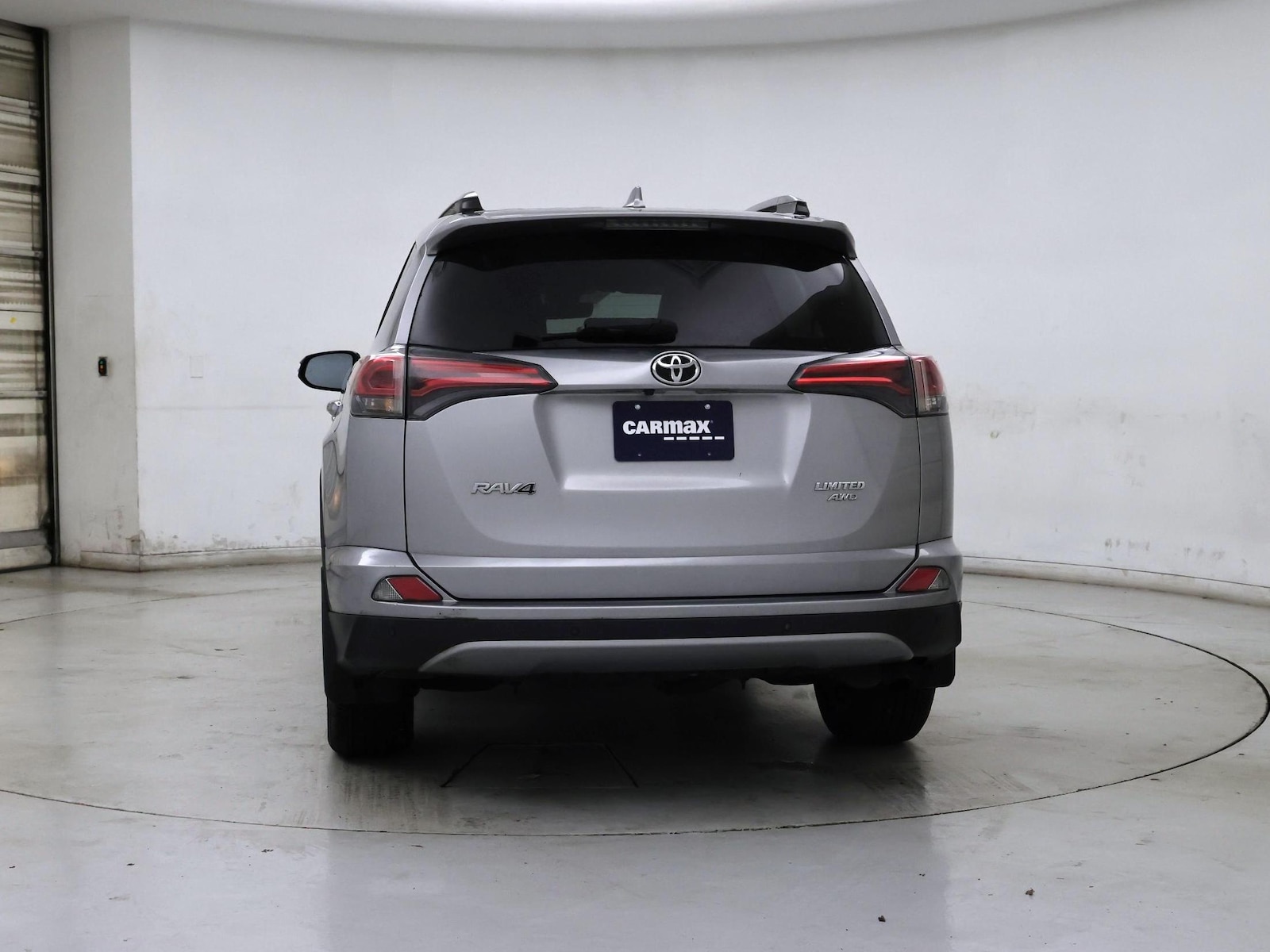 2017 Toyota RAV4 Limited - Photo 7
