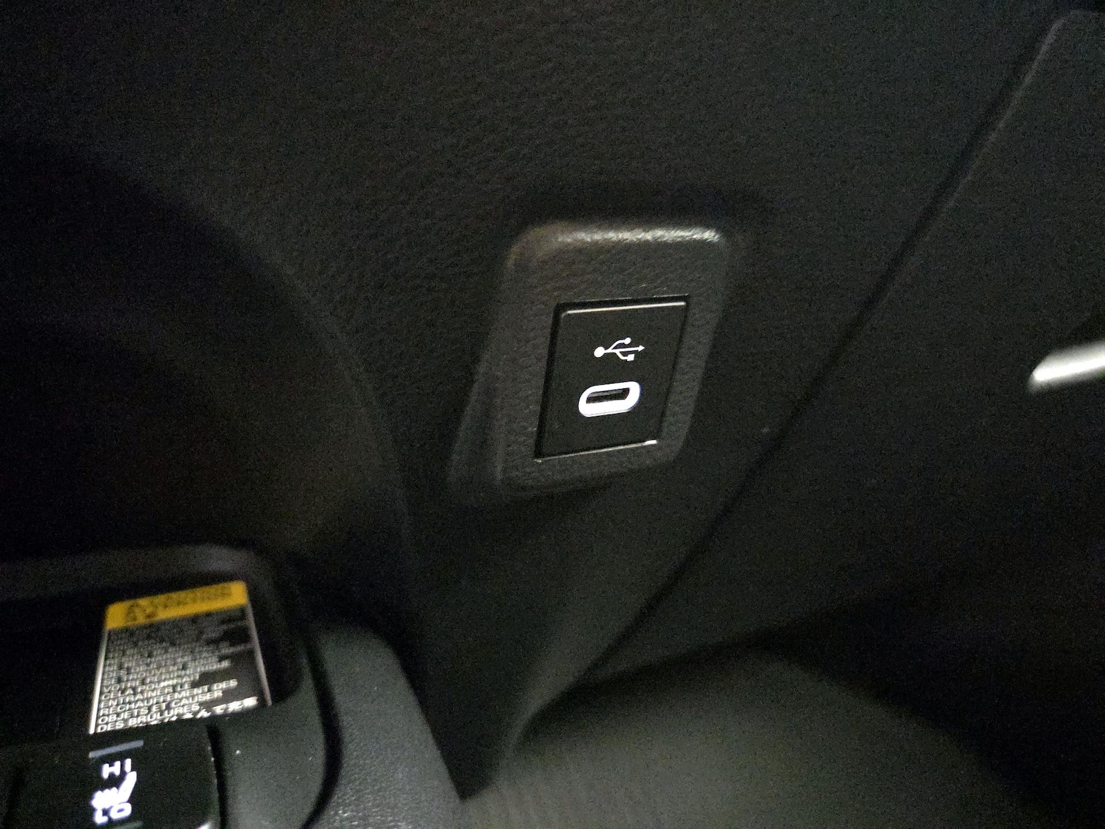 2023 Toyota GR Corolla Circuit Edition - Photo 19