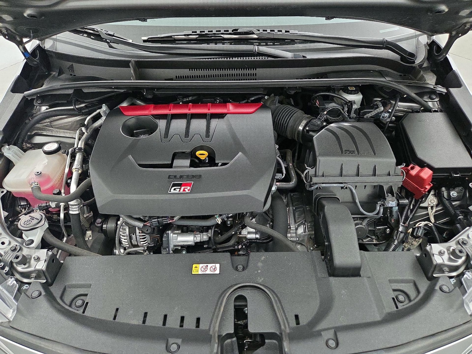 2023 Toyota GR Corolla Circuit Edition - Photo 22