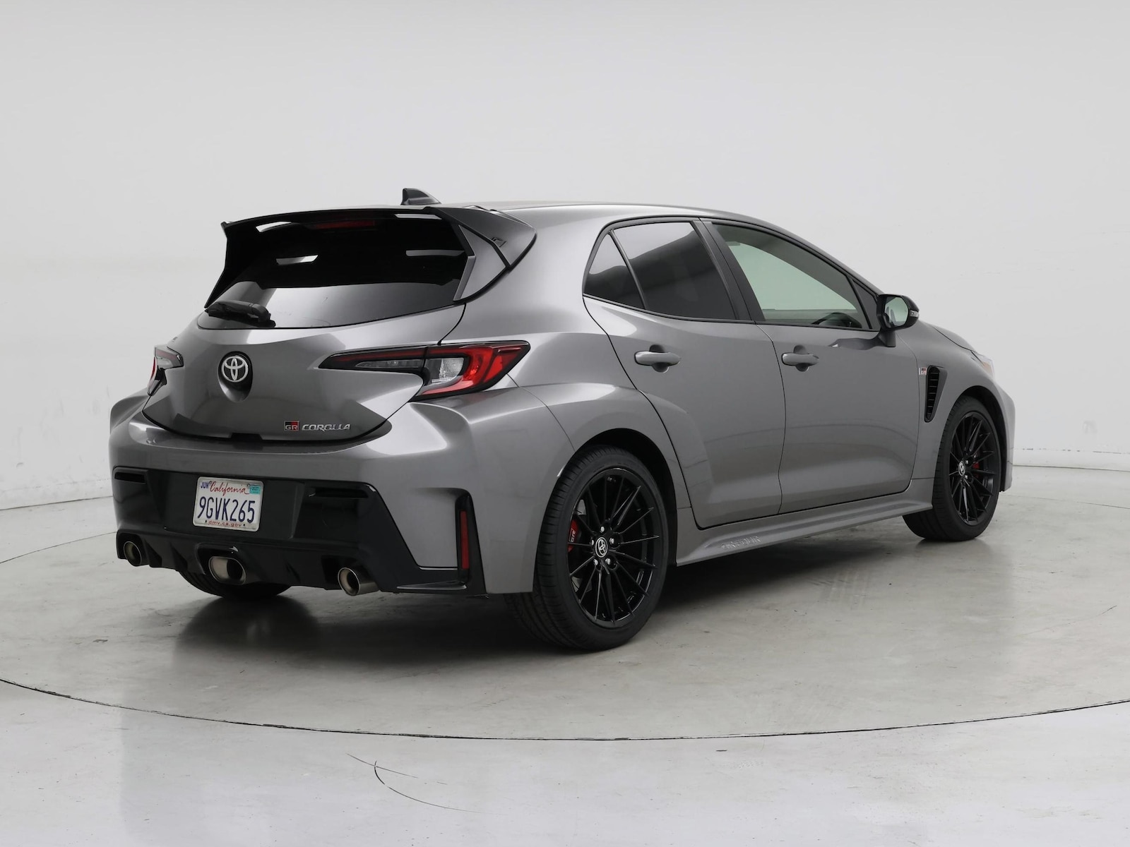 2023 Toyota GR Corolla Circuit Edition - Photo 9