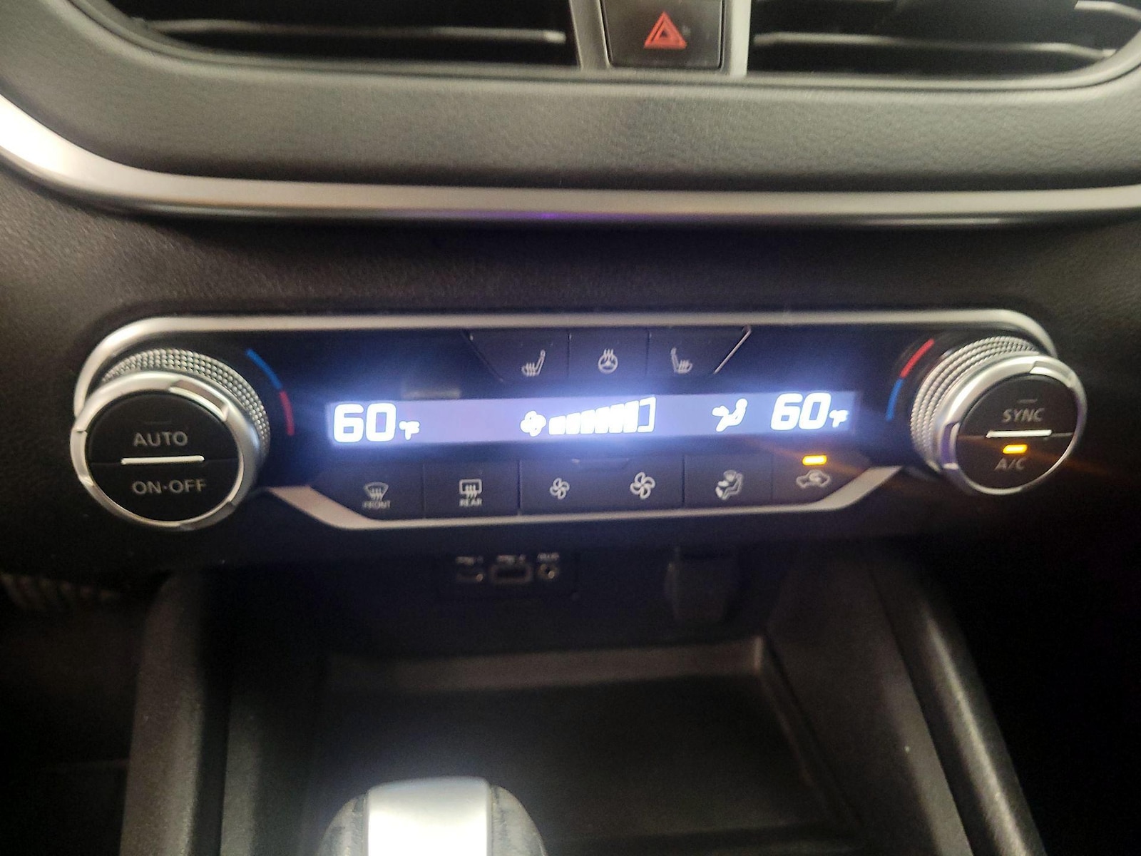 2019 Nissan Altima SV - Photo 17