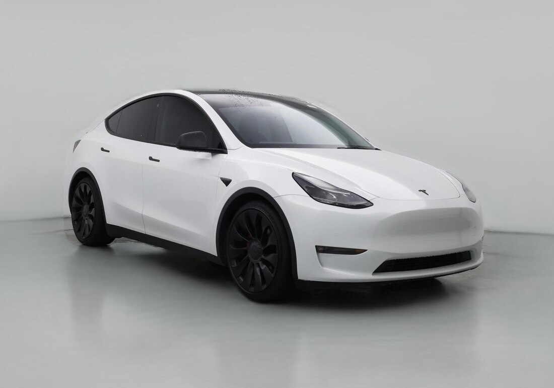 2022 Tesla Model Y Performance All-Wheel Drive in White — CarMax photo