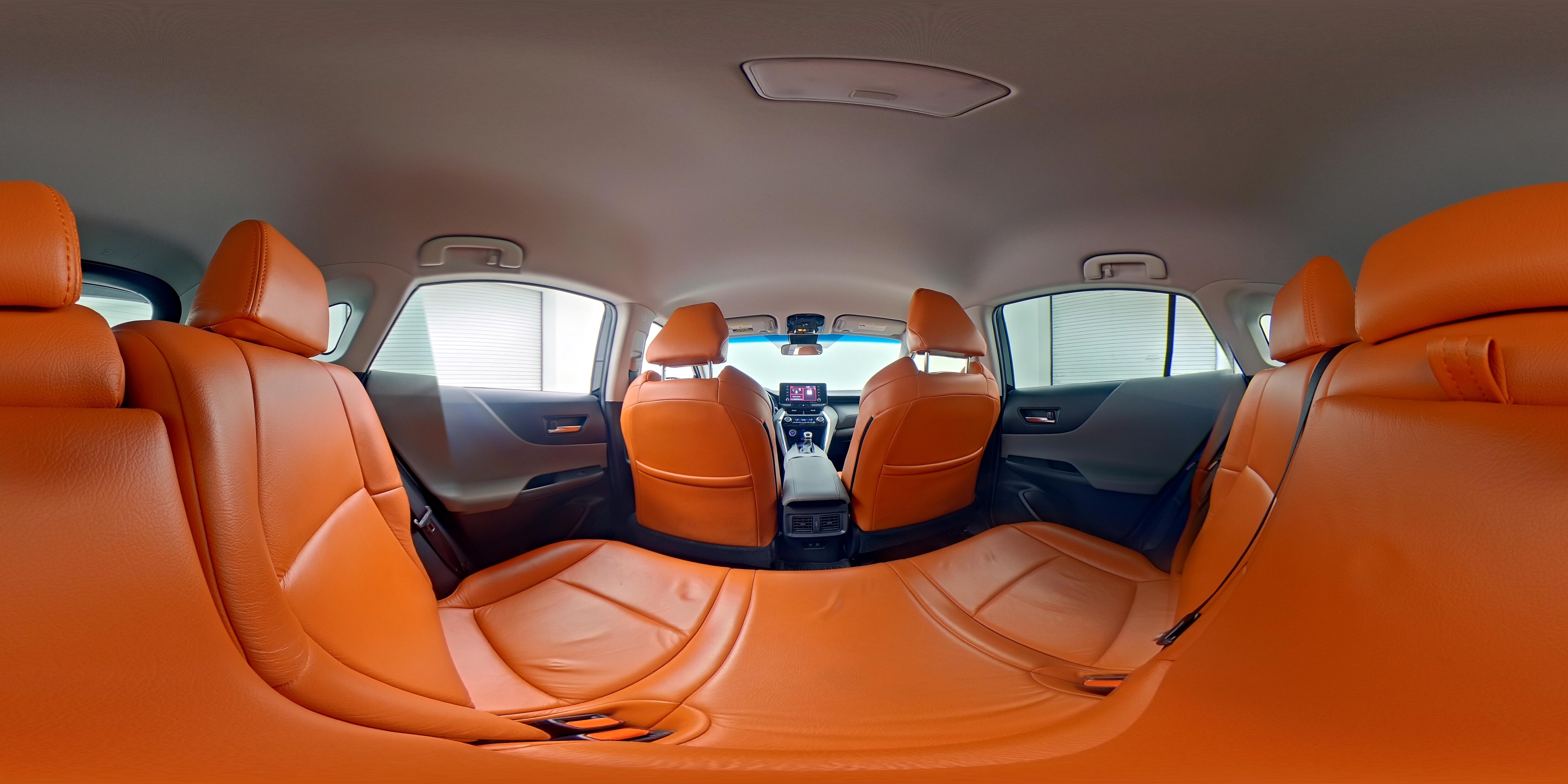 2022 Toyota Venza LE - Photo 24
