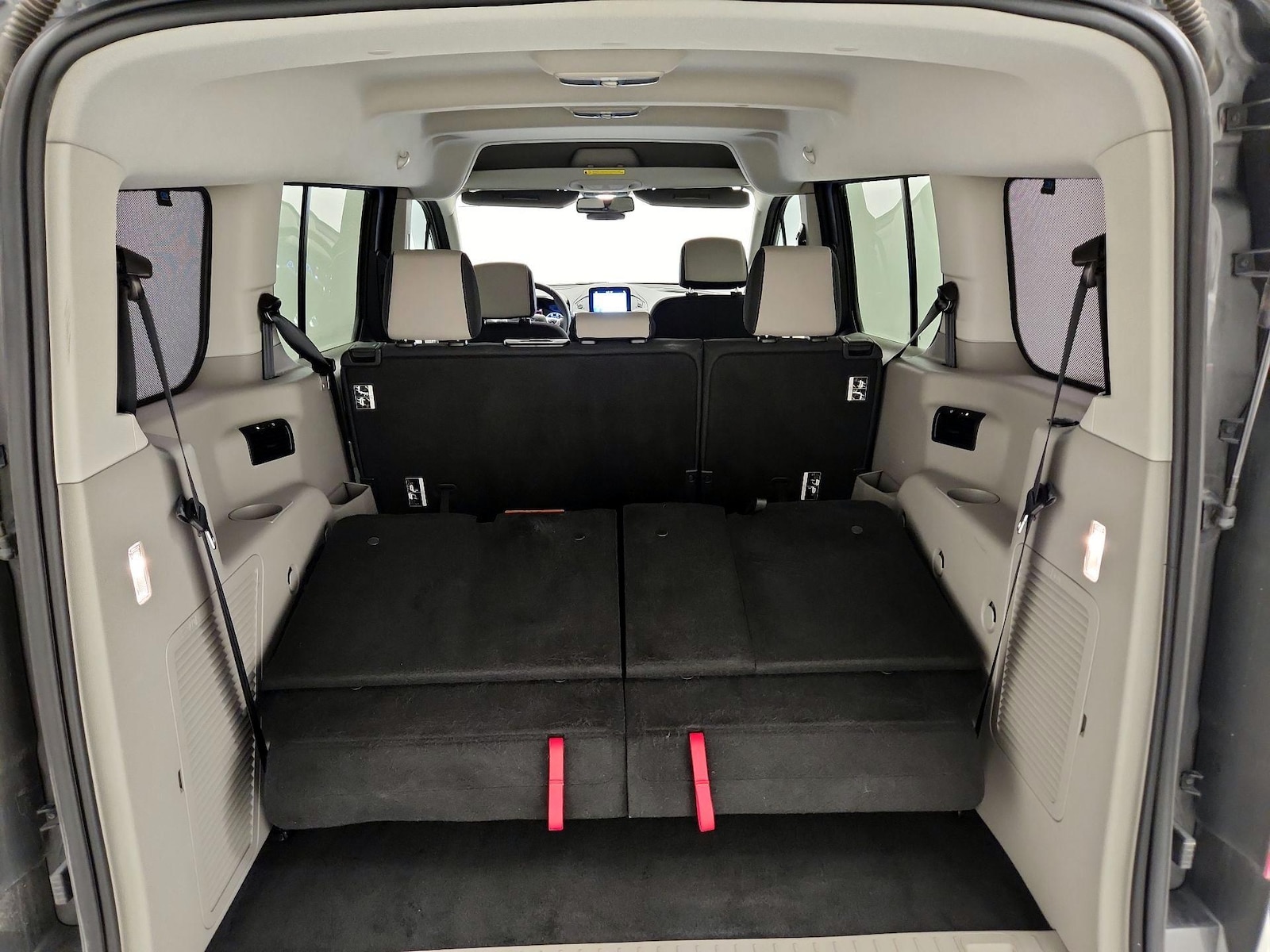 2020 Ford Transit Connect XLT - Photo 23