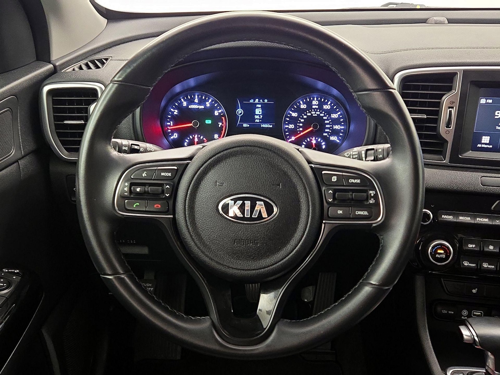 2018 Kia Sportage EX - Photo 11