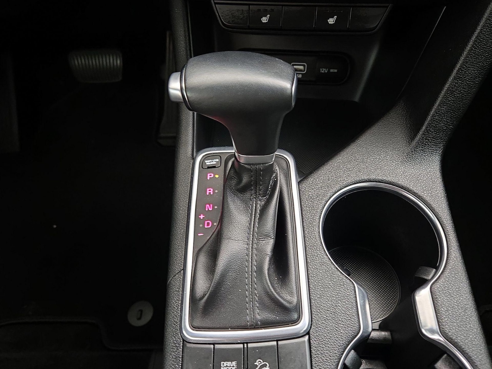 2018 Kia Sportage EX - Photo 18