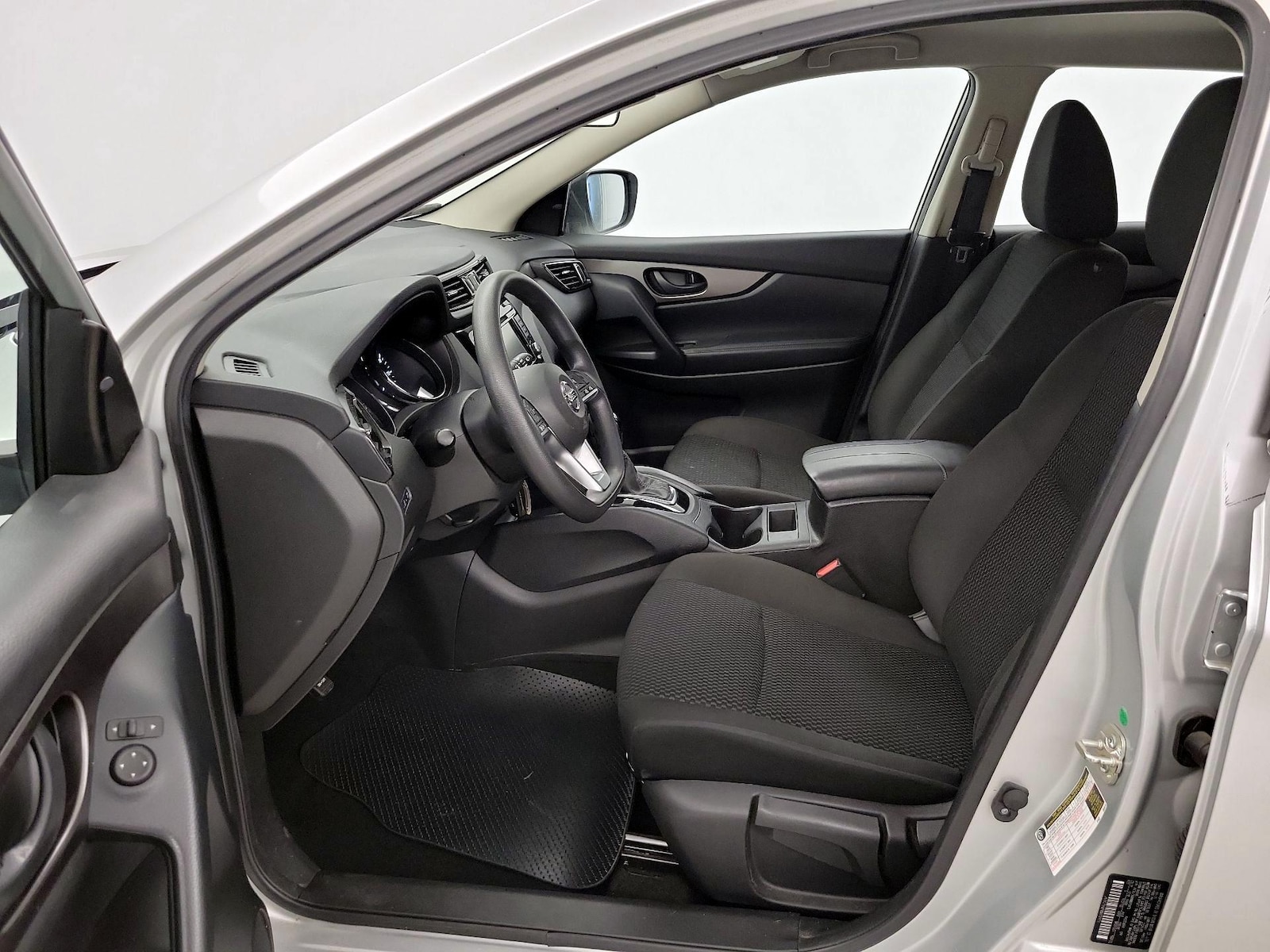 2021 Nissan Rogue Sport S - Photo 12