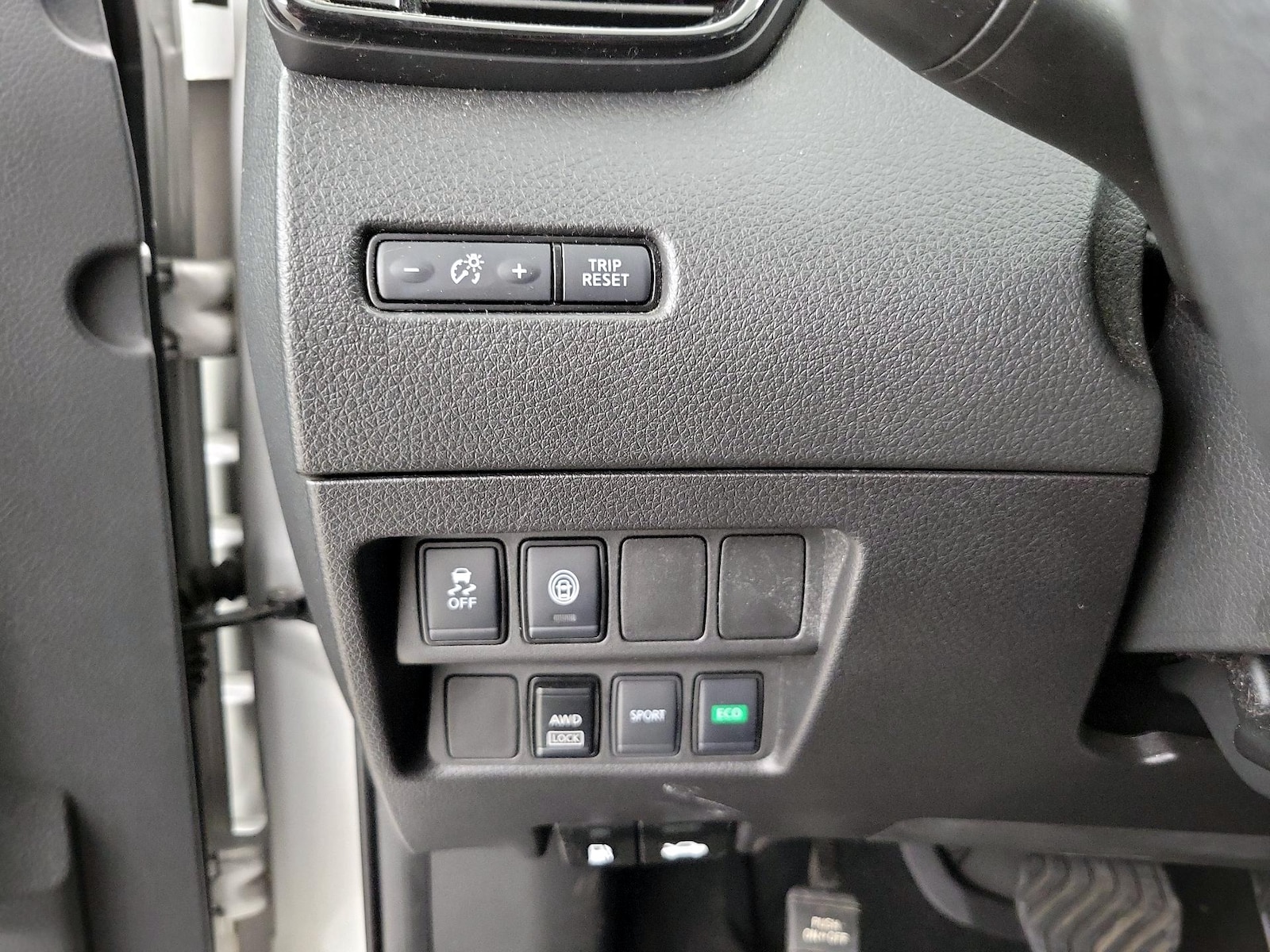 2021 Nissan Rogue Sport S - Photo 14