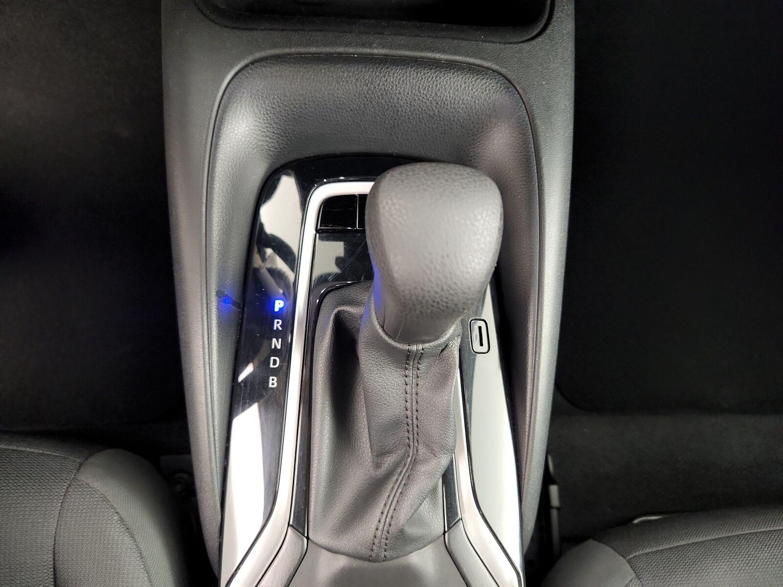 2023 Toyota Corolla LE - Photo 19