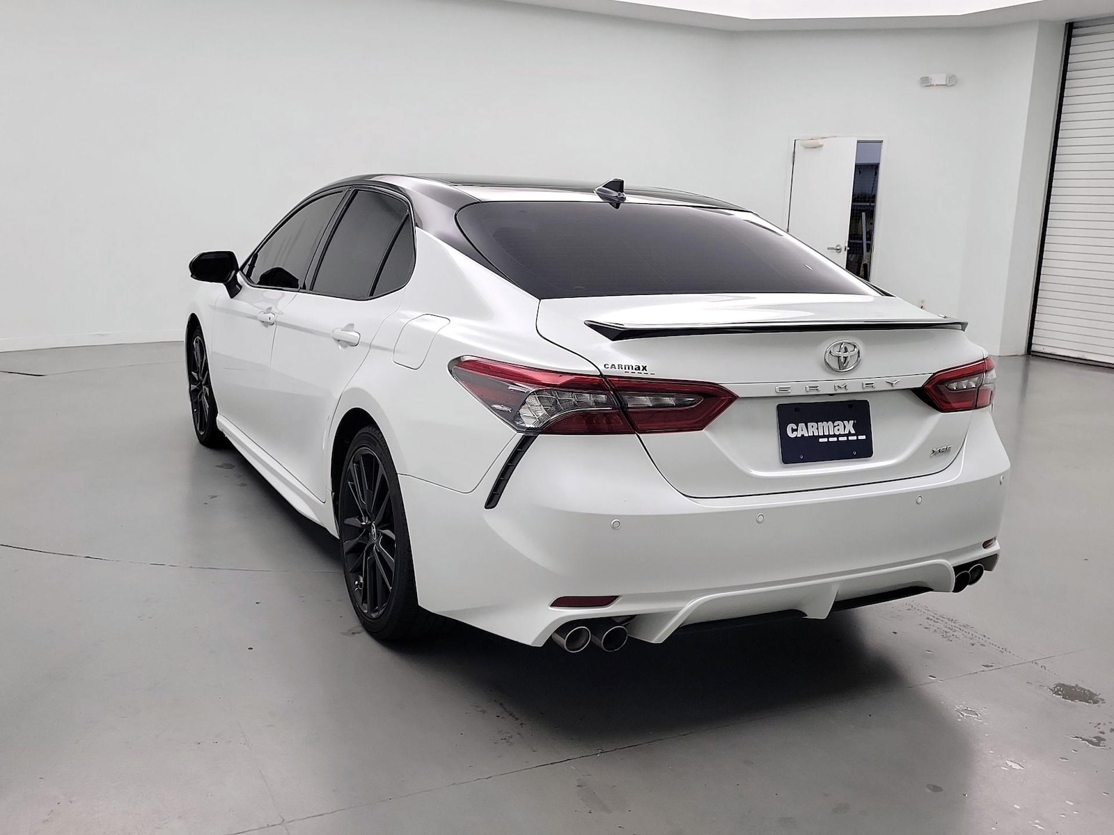 2022 Toyota Camry XSE - Photo 7