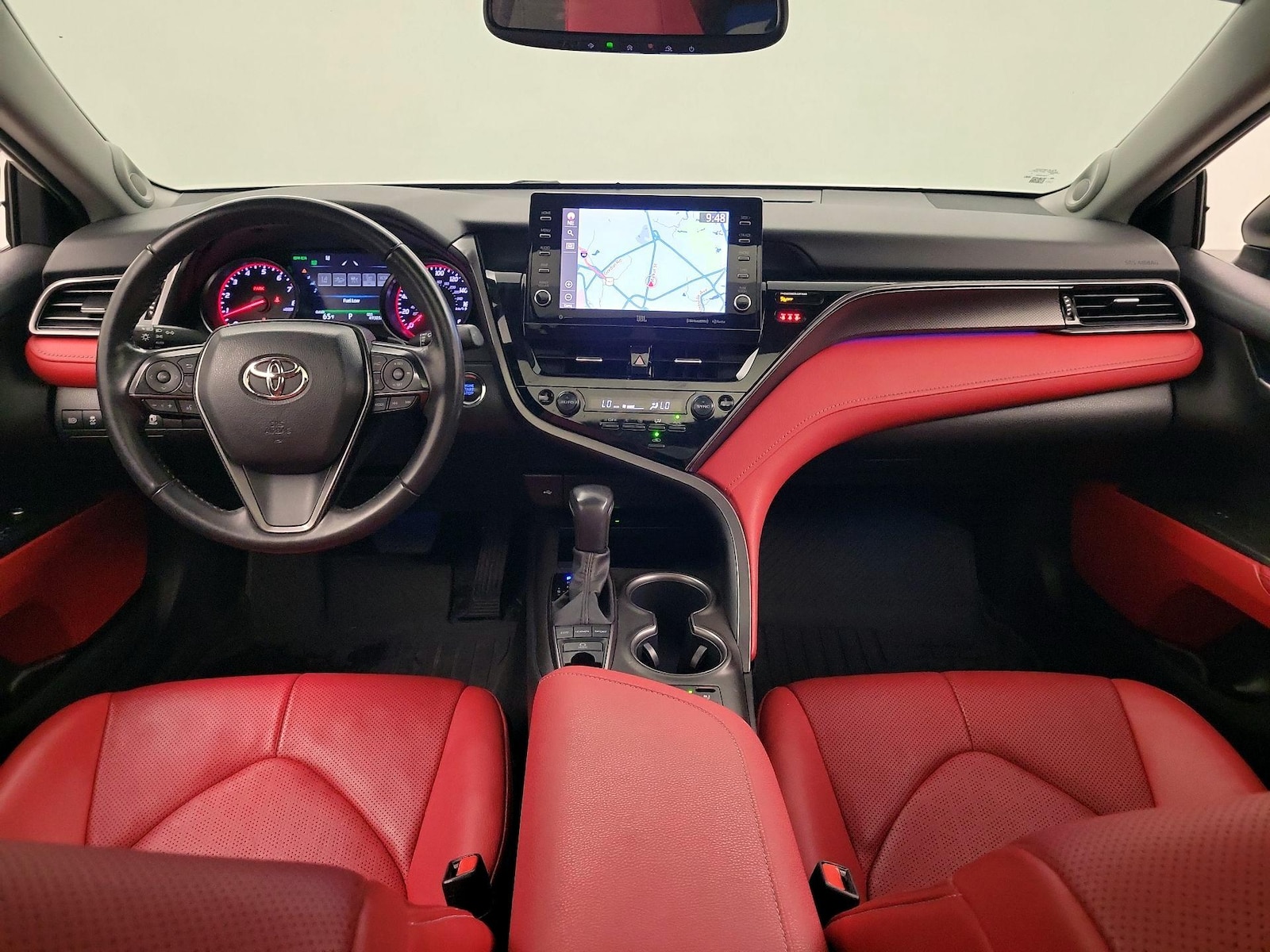 2022 Toyota Camry XSE - Photo 8