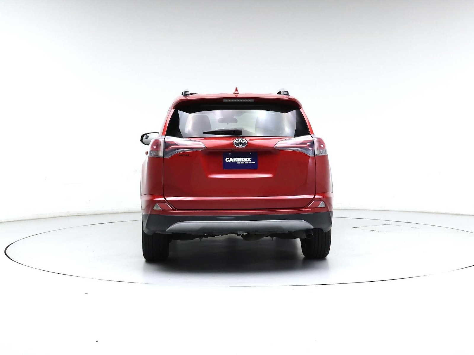 2017 Toyota RAV4 XLE - Photo 7