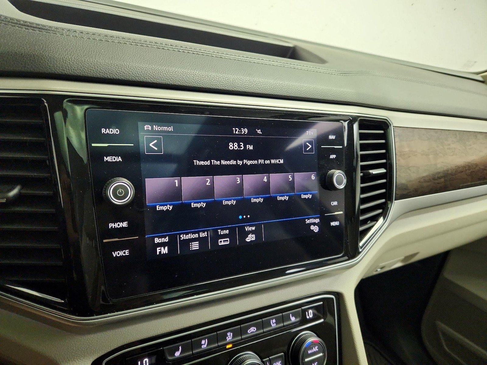 2019 Volkswagen Atlas SEL Premium - Photo 17
