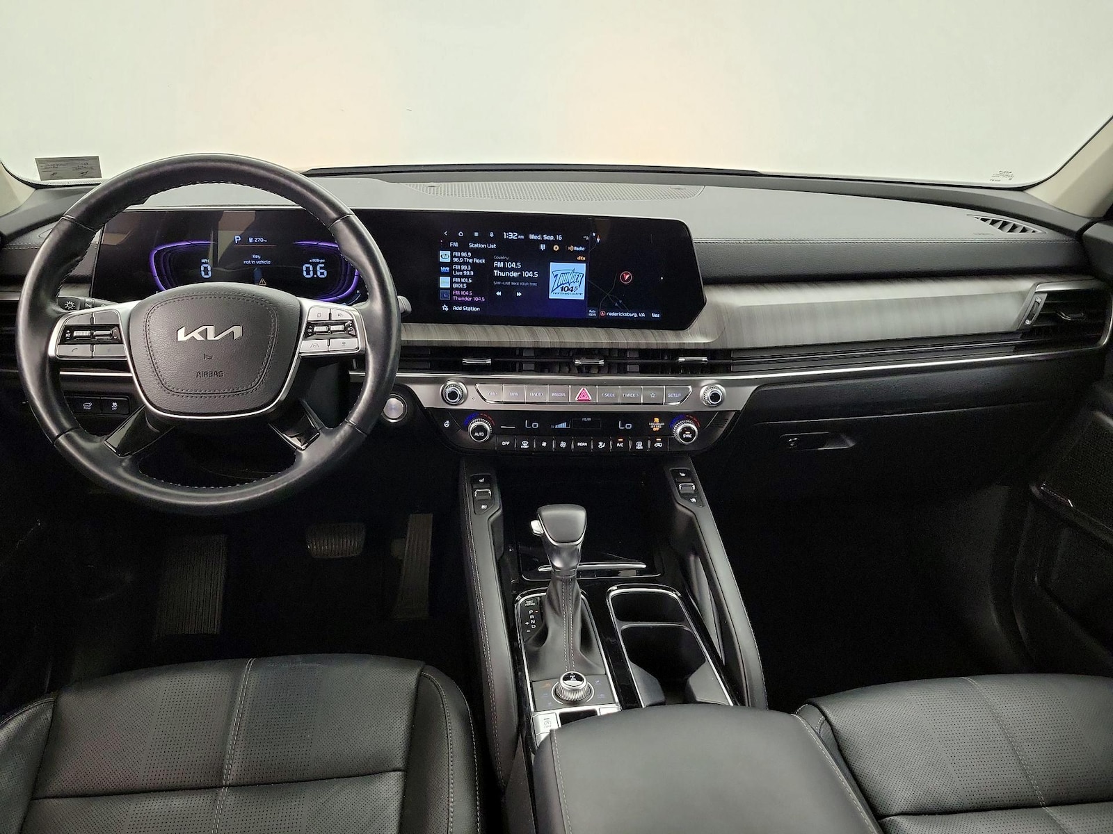 2024 Kia Telluride EX - Photo 10