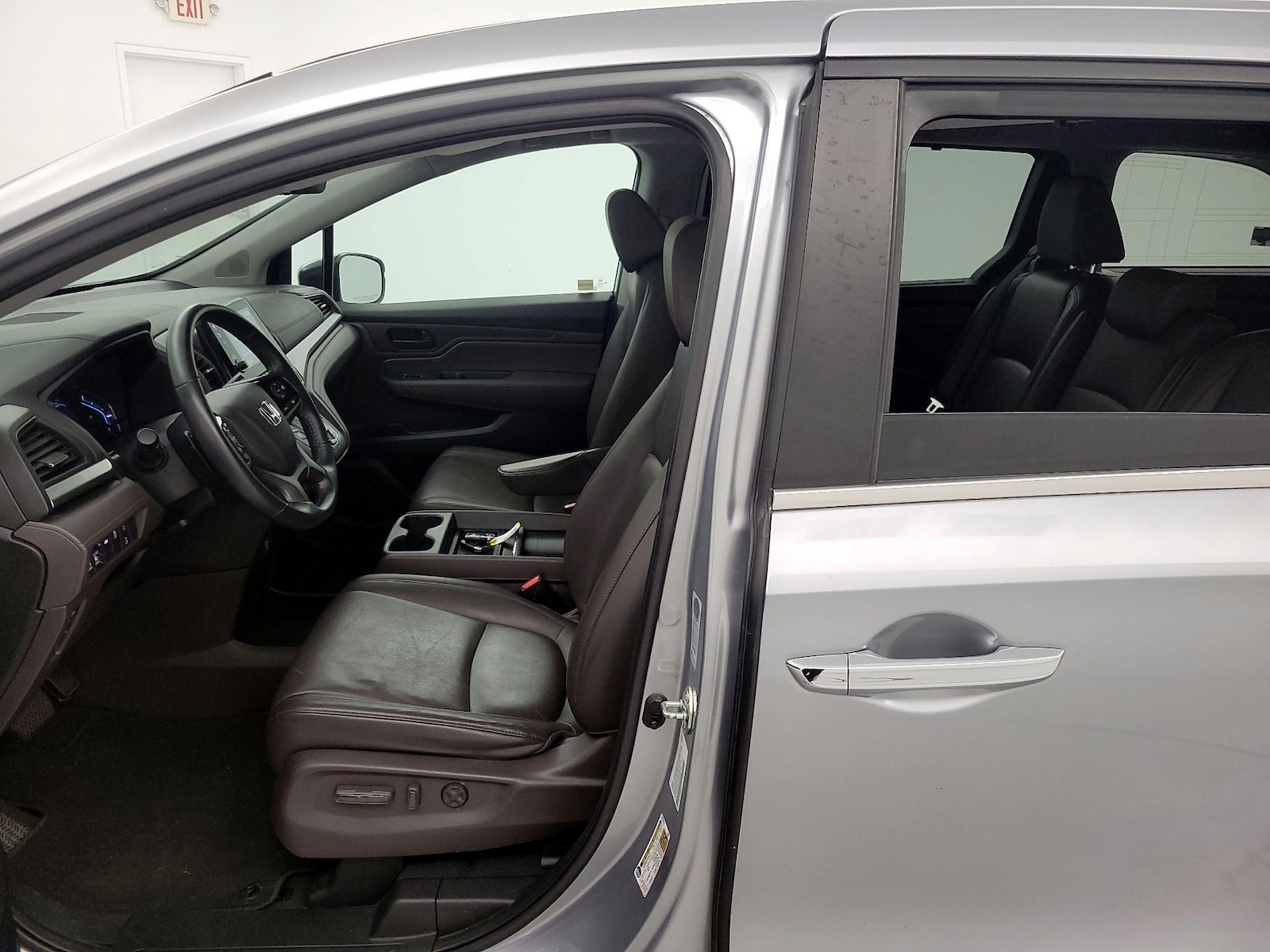 2020 Honda Odyssey EX-L - Photo 12