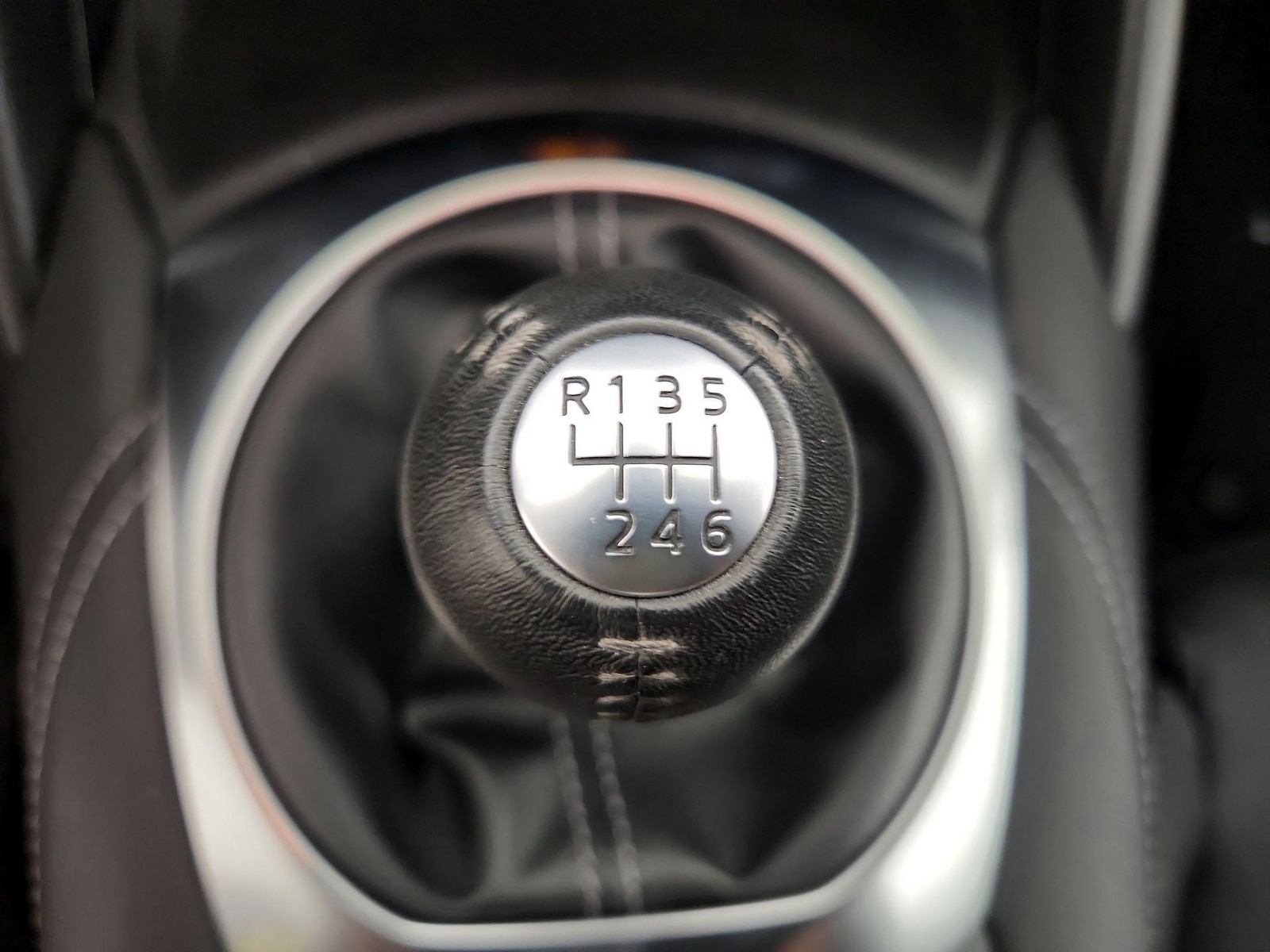 2024 Mazda MX-5 Miata Grand Touring - Photo 19