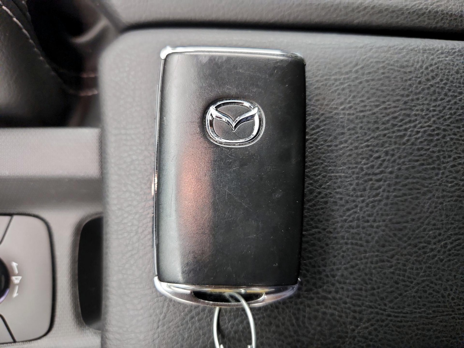 2024 Mazda MX-5 Miata Grand Touring - Photo 23
