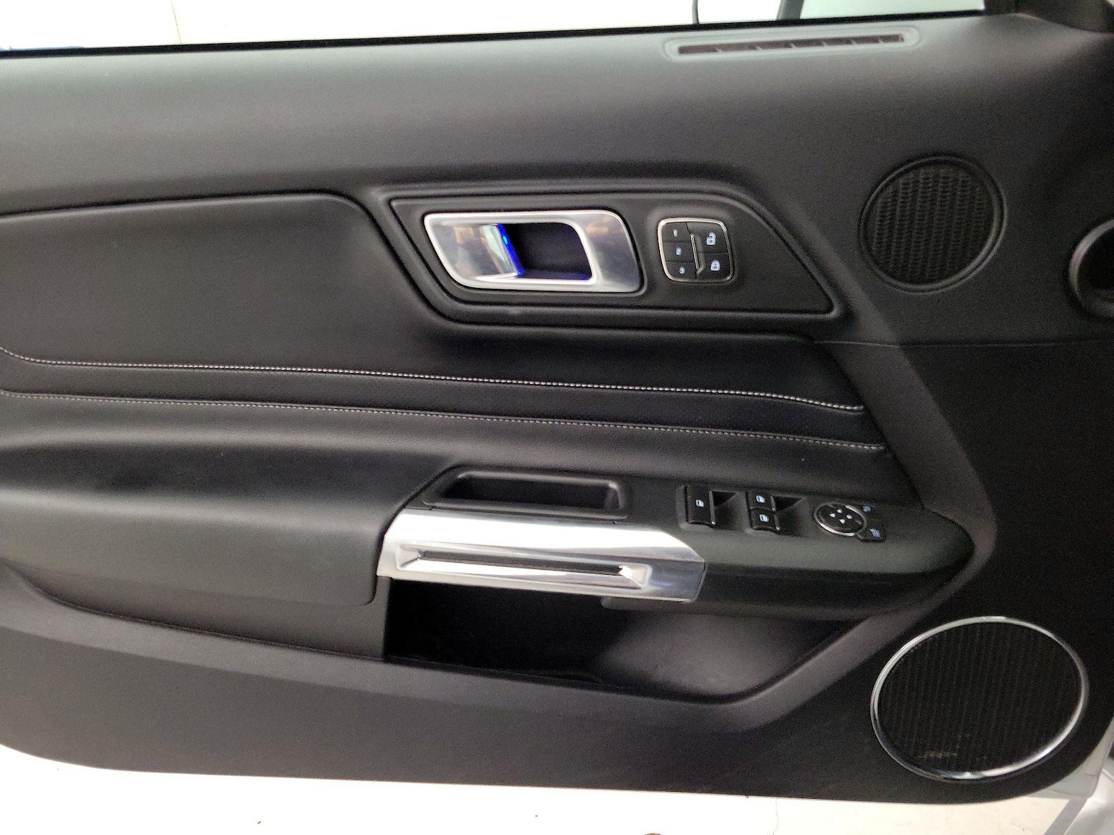 2019 Ford Mustang GT Premium - Photo 13
