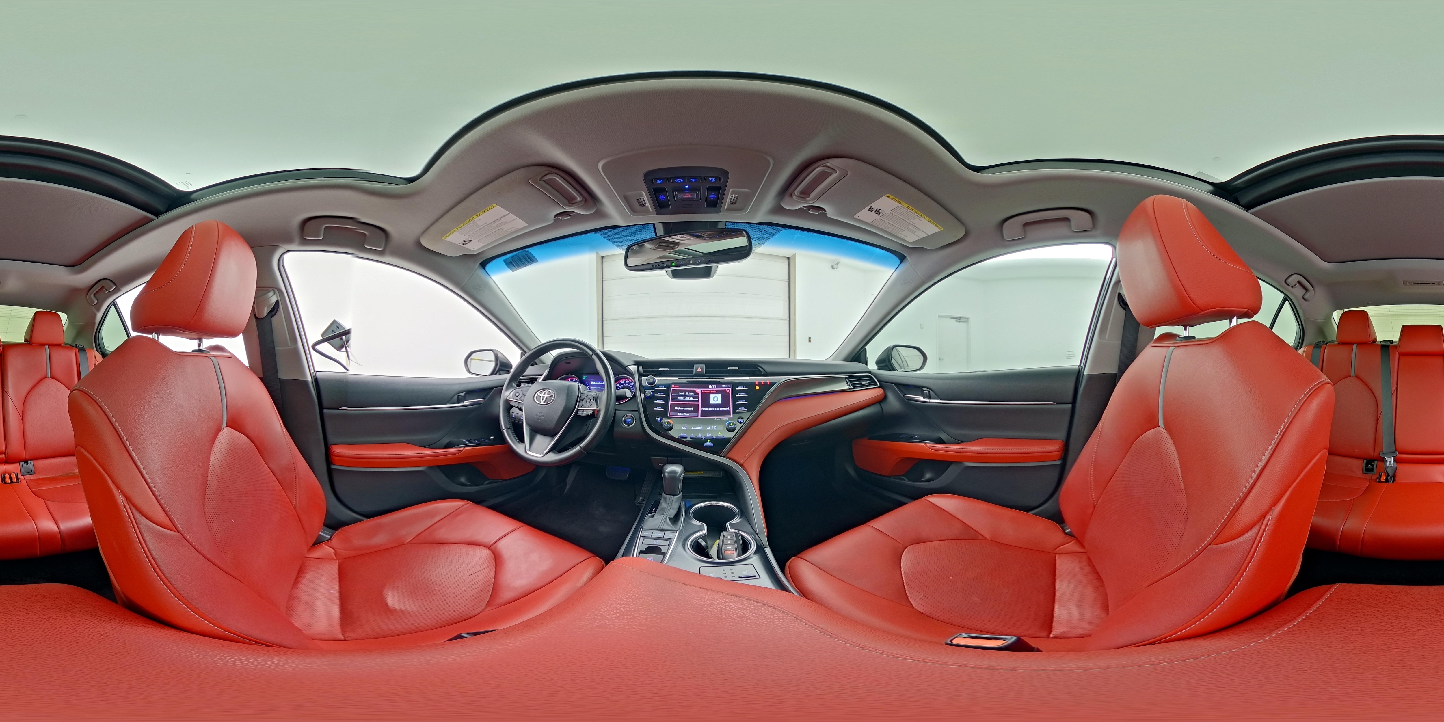 2020 Toyota Camry XSE - Photo 25
