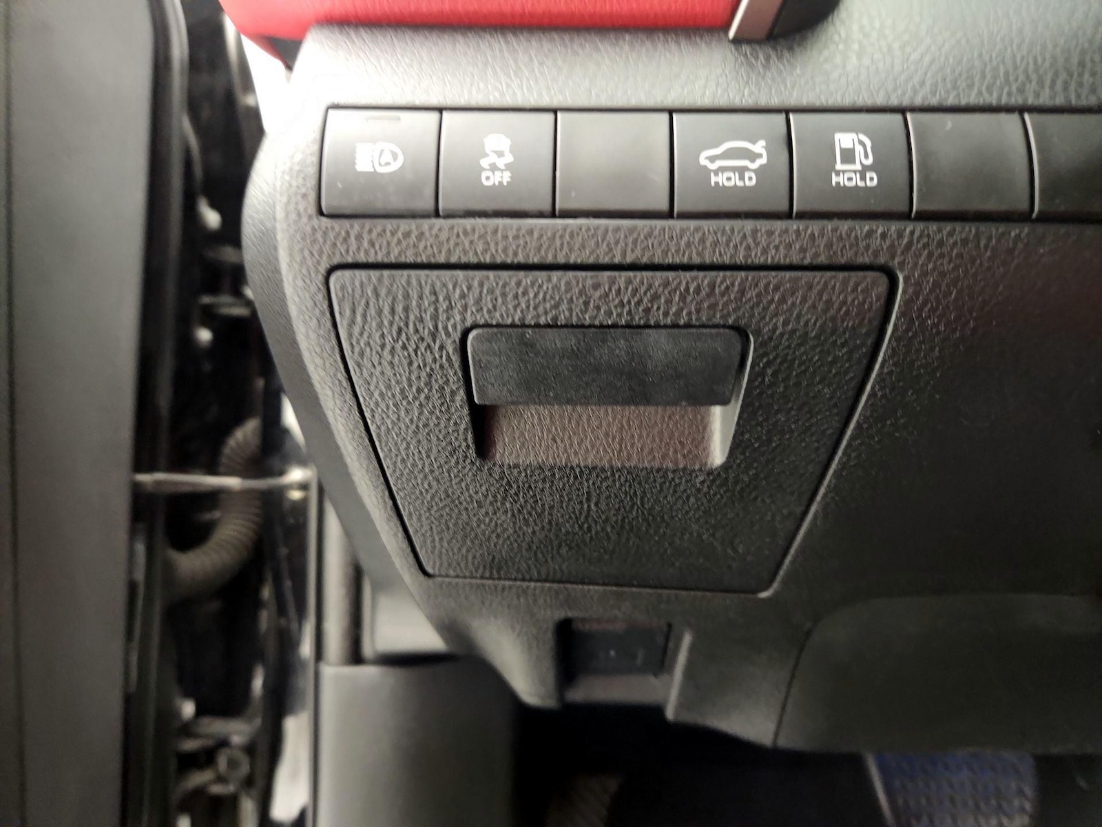 2020 Toyota Camry XSE - Photo 14