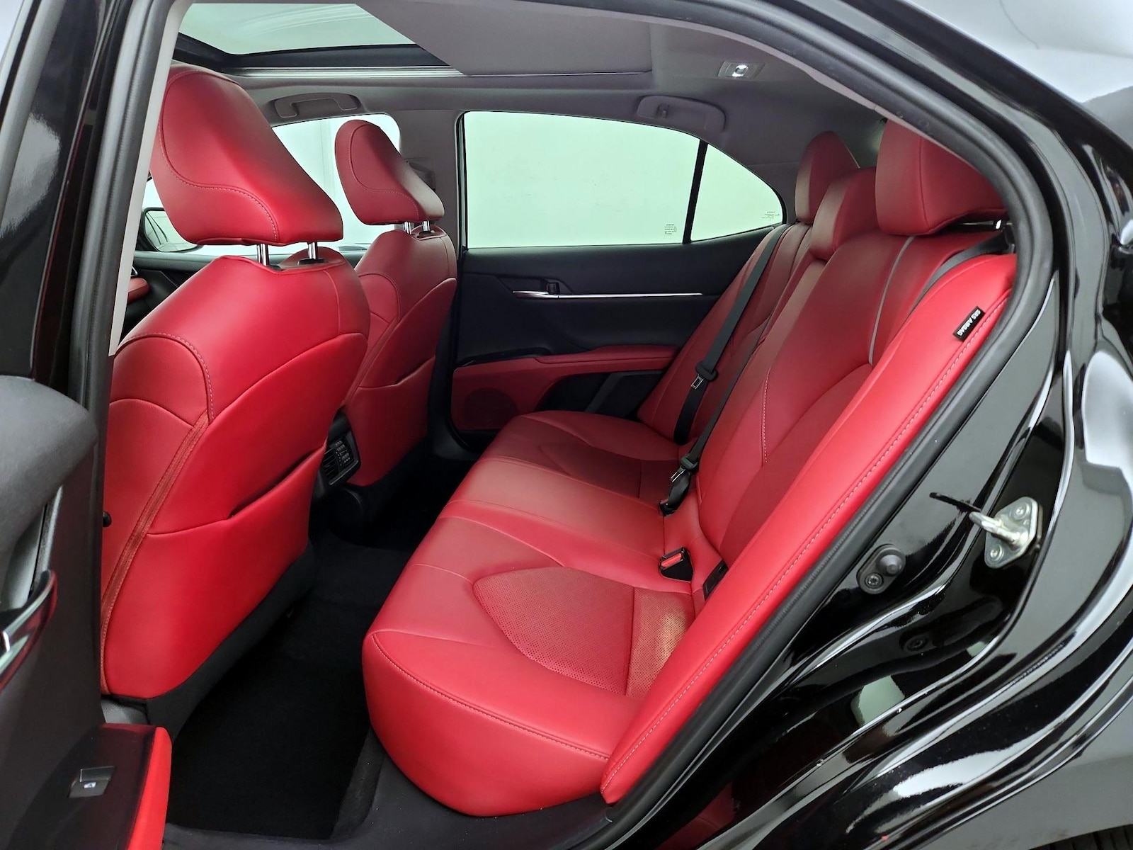 2020 Toyota Camry XSE - Photo 21