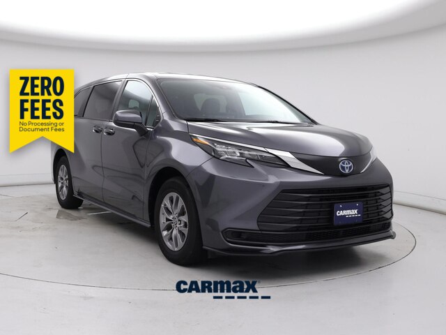 Gray 2025 Toyota Sienna Minivan All-Wheel Drive Automatic