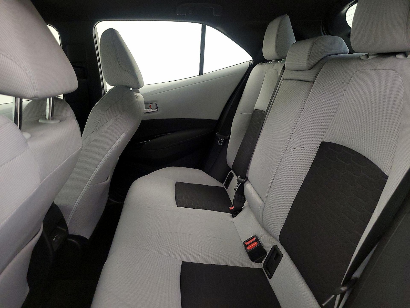 2023 Toyota Corolla Hatchback SE - Photo 20