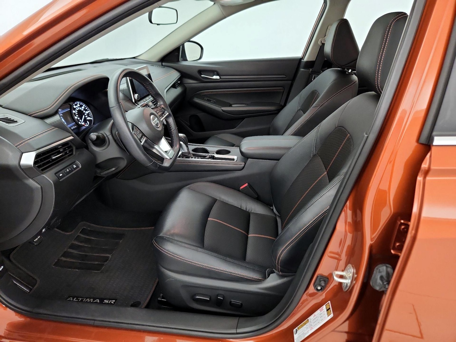 2020 Nissan Altima SR - Photo 12