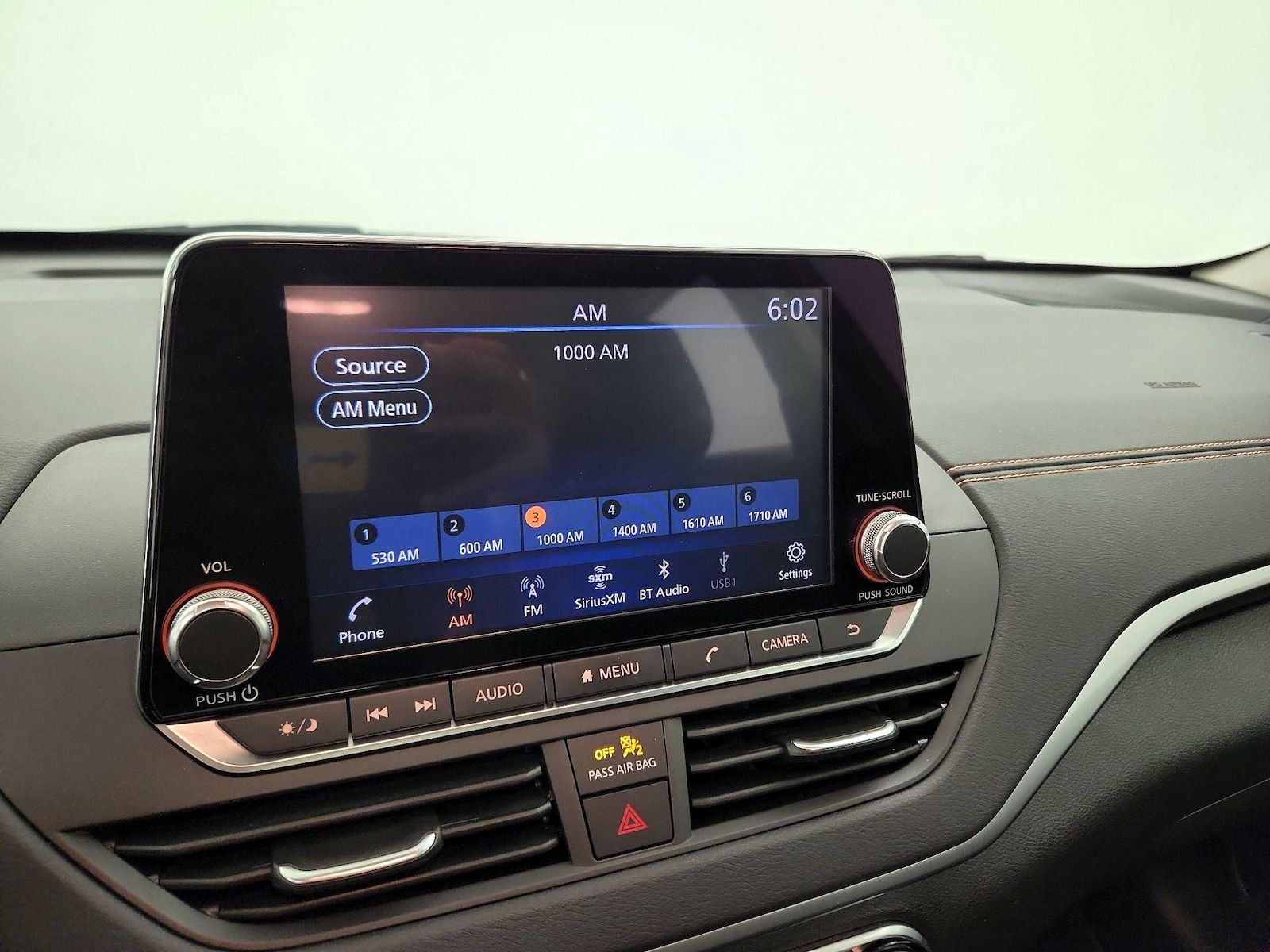 2020 Nissan Altima SR - Photo 16