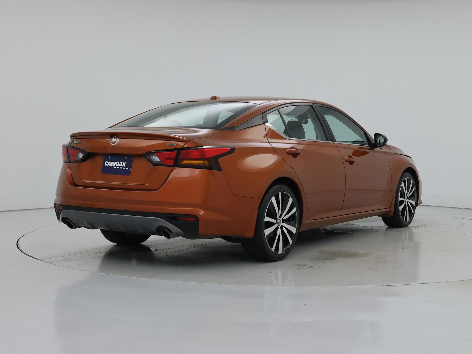 2020 Nissan Altima SR - Photo 9