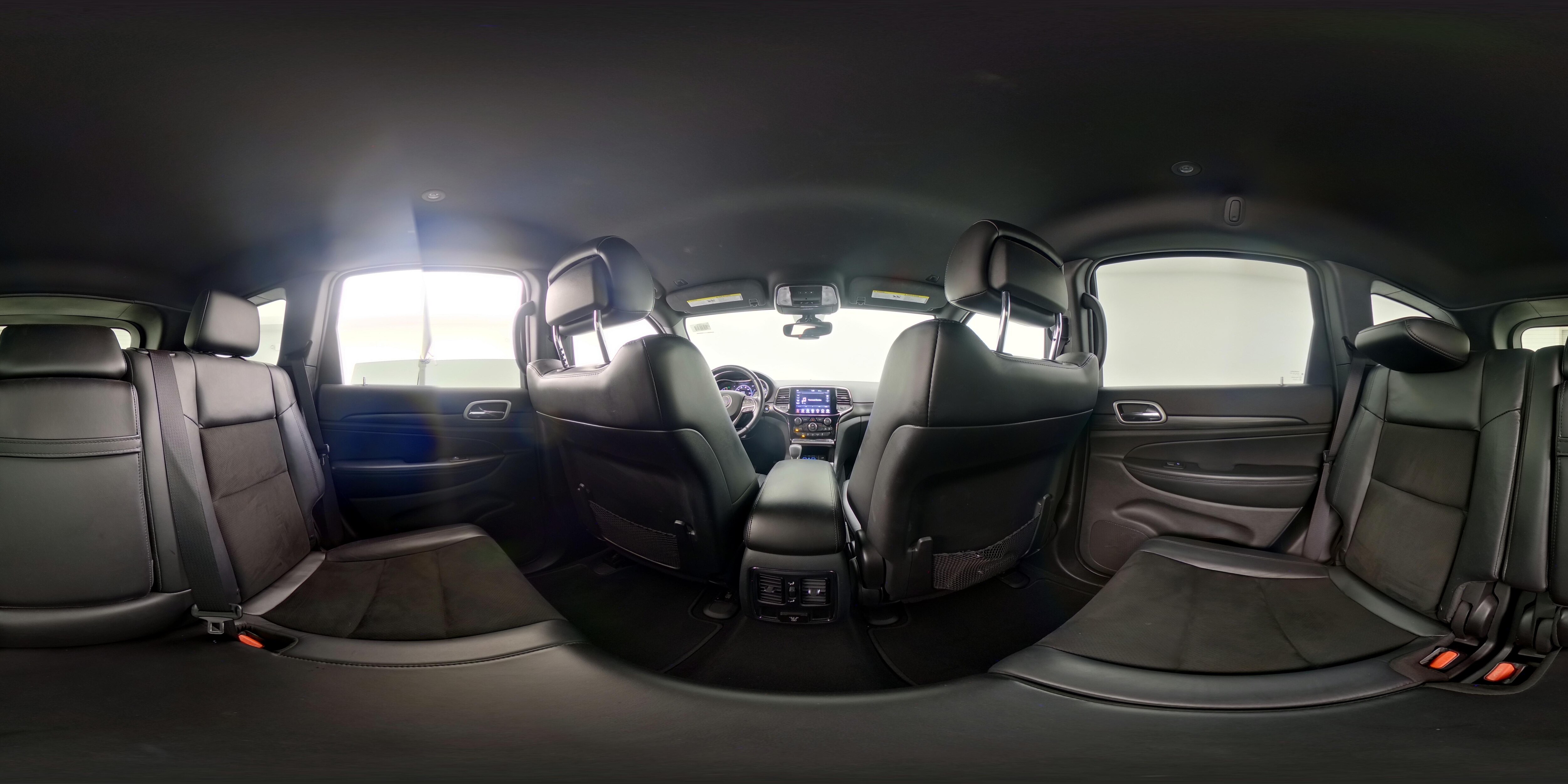 2019 Jeep Grand Cherokee Altitude - Photo 26