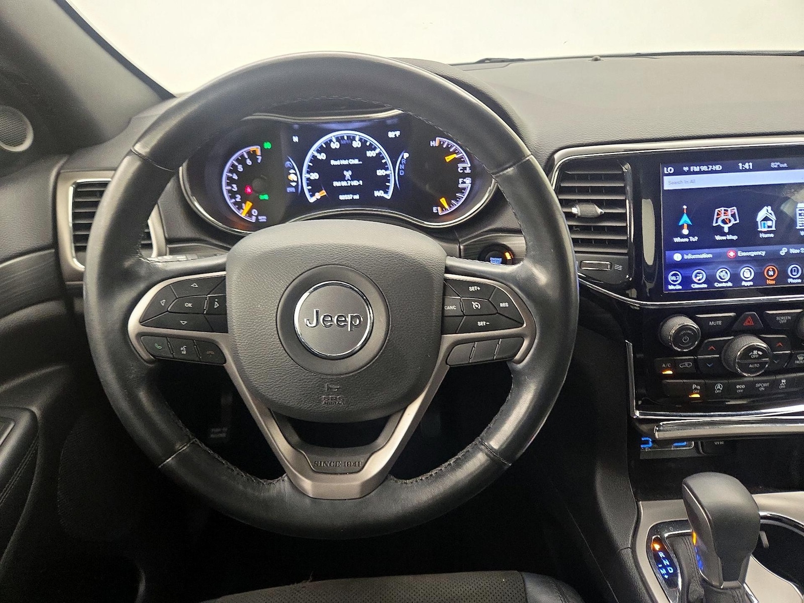 2019 Jeep Grand Cherokee Altitude - Photo 11