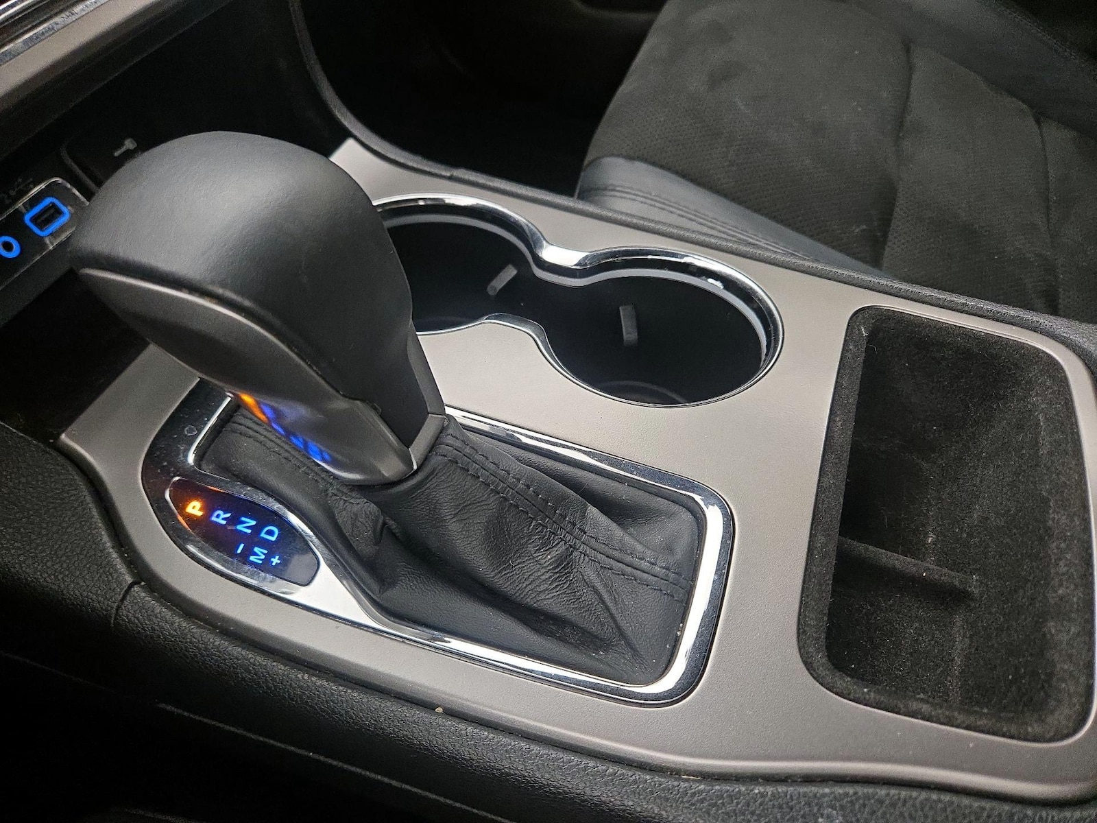 2019 Jeep Grand Cherokee Altitude - Photo 19
