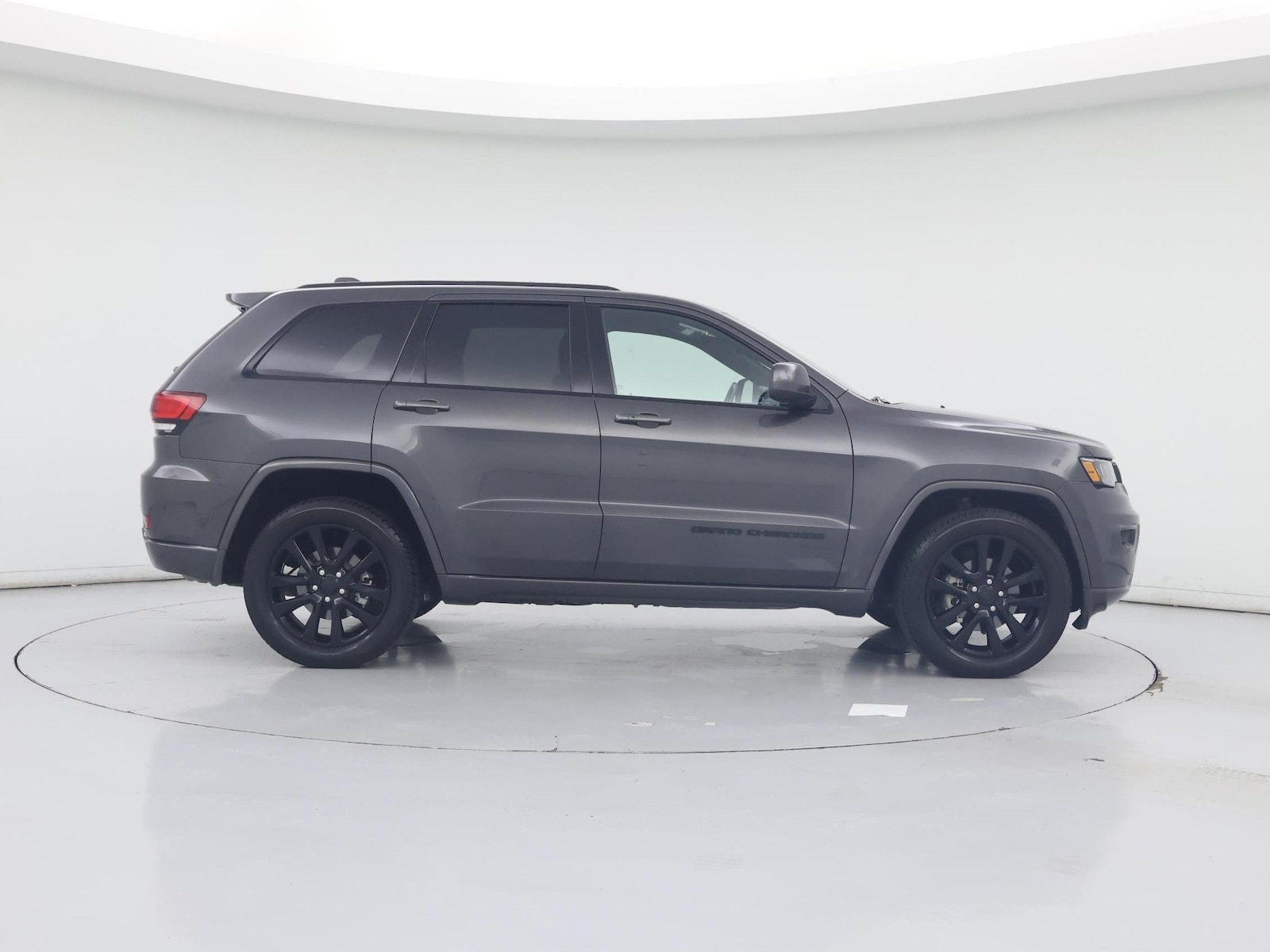 2019 Jeep Grand Cherokee Altitude - Photo 8