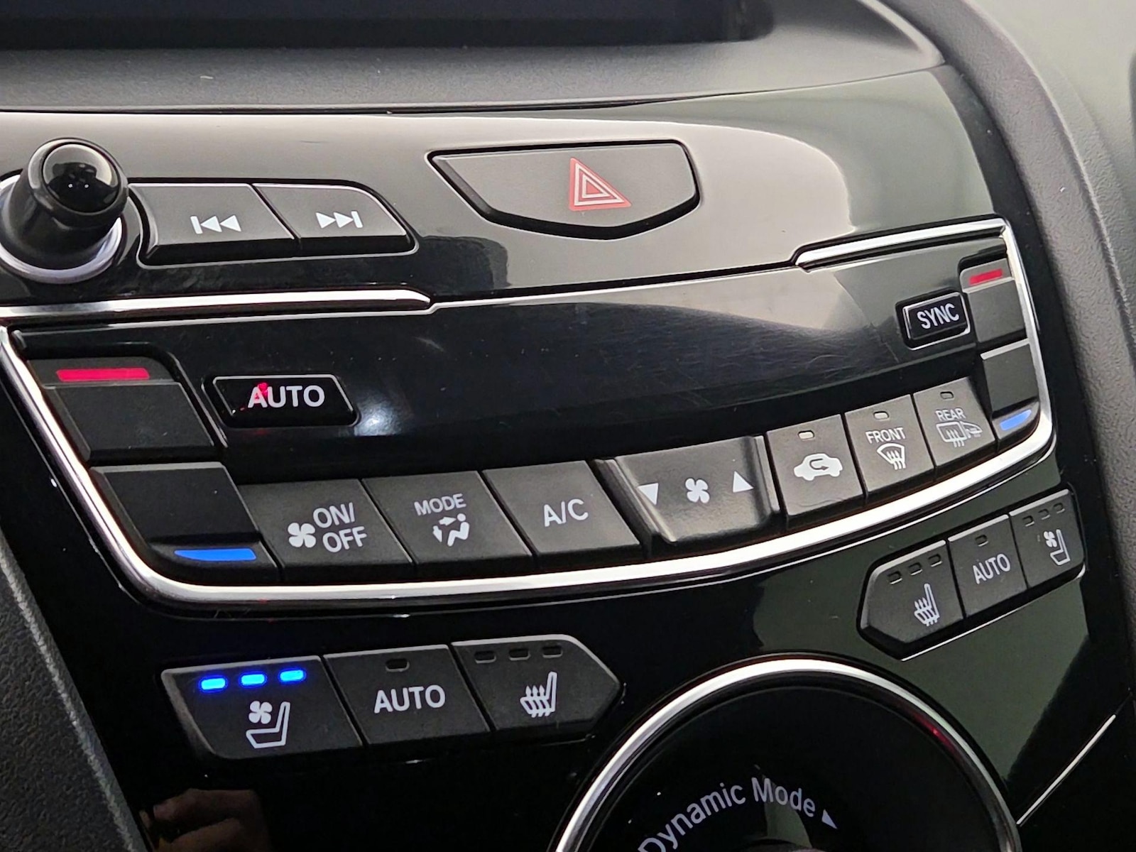 2021 Acura RDX A-Spec Package - Photo 17