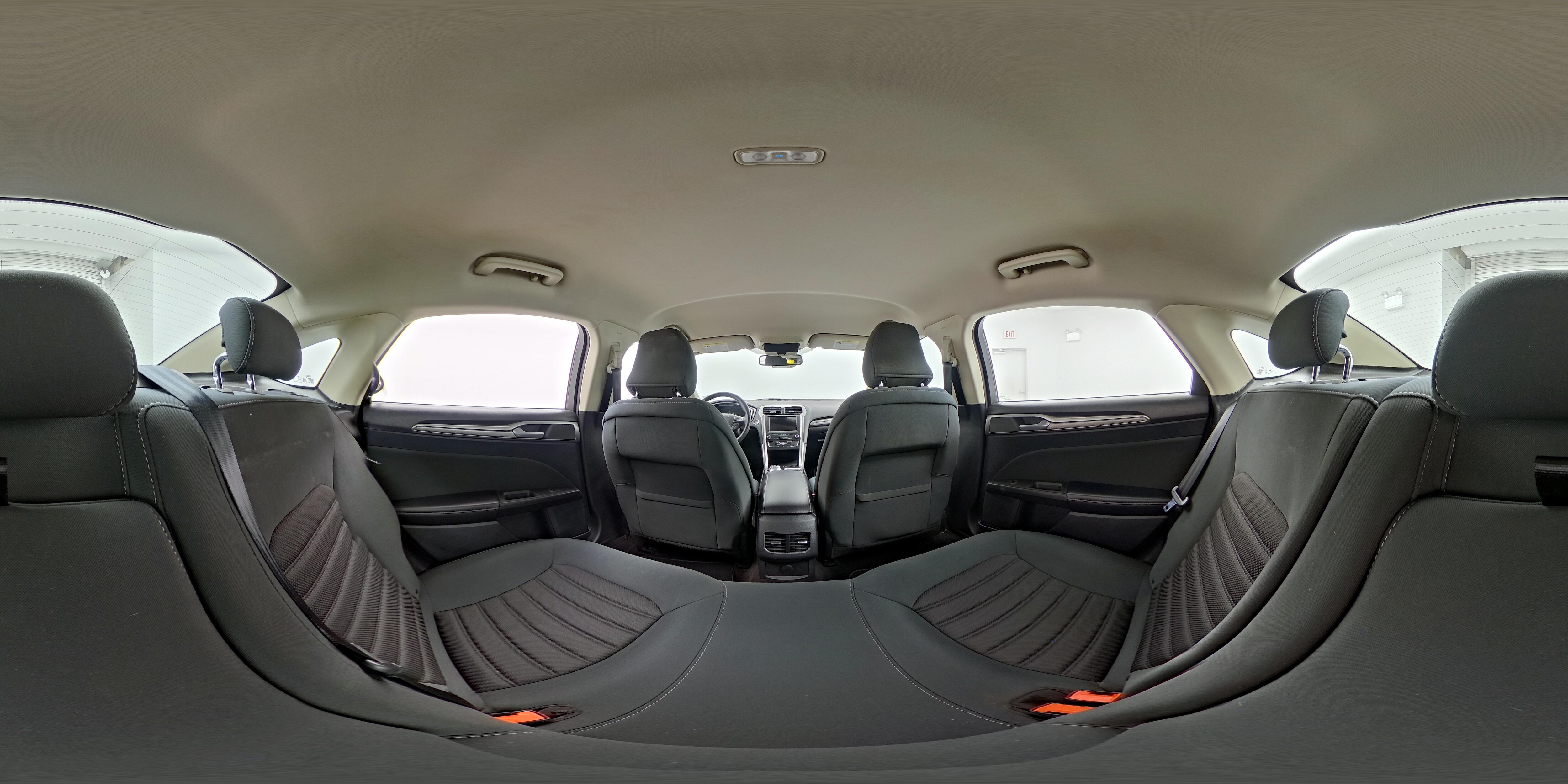 2019 Ford Fusion SE - Photo 25